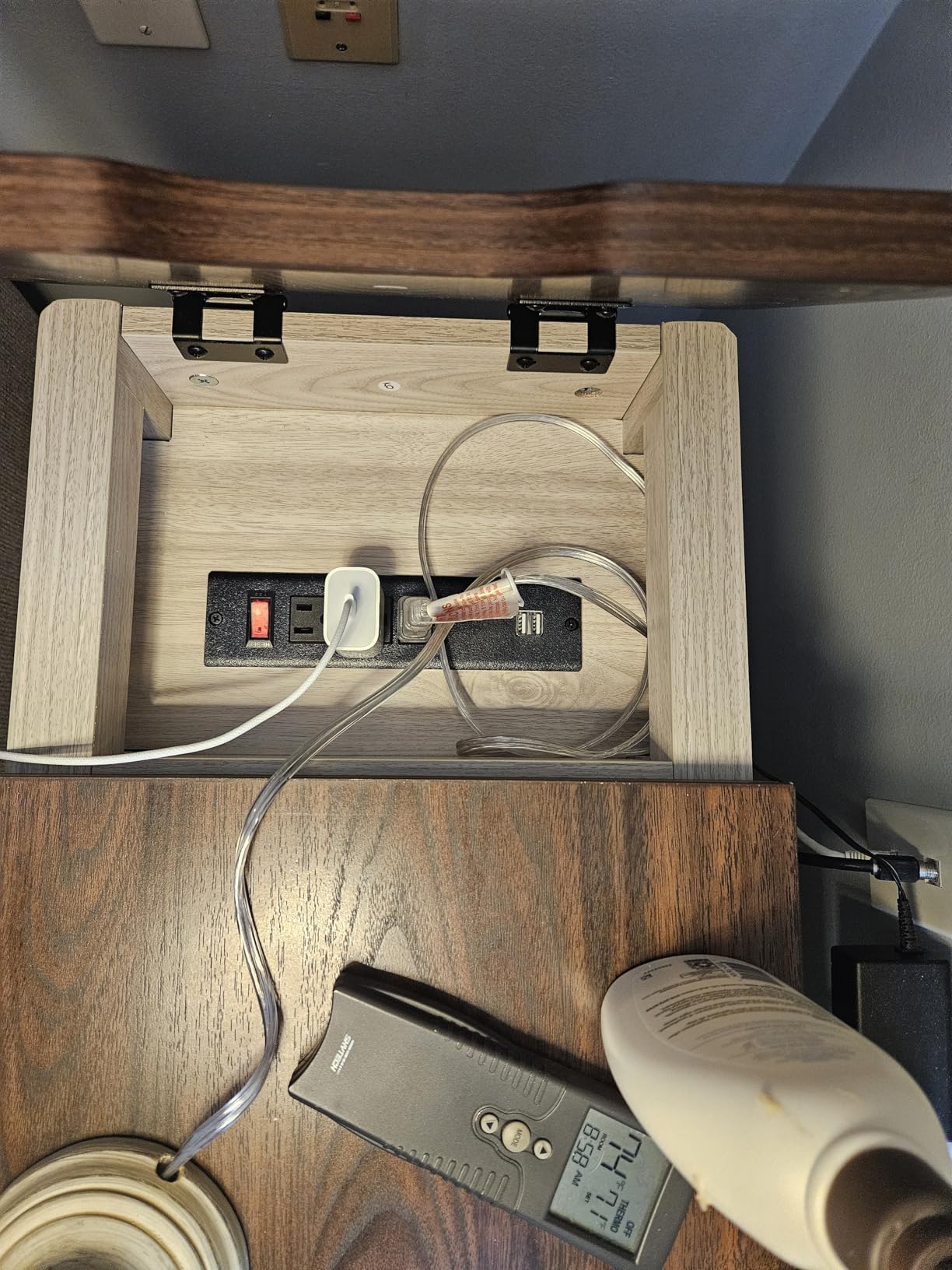 LINSY HOME Farmhouse End Table with Charging Station, Narrow Side Table for Living Room, Sofa Side Table with Drawer and Storage Cabinet customer photo 1