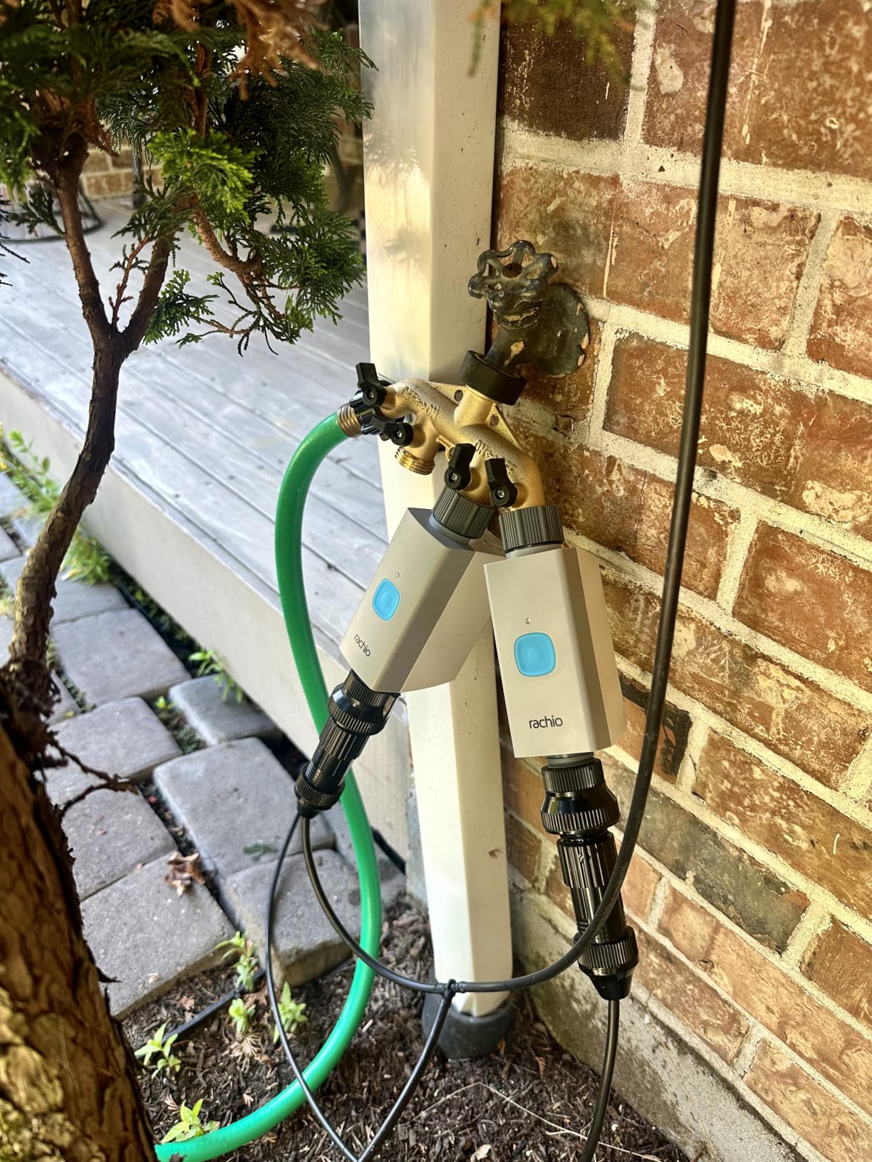 Rachio Smart Hose Timer (1 Valve + 1 WiFi Hub) - App-Controlled Outdoor Faucet Timer, Quick Install & Scheduling, Expandable System customer photo 2