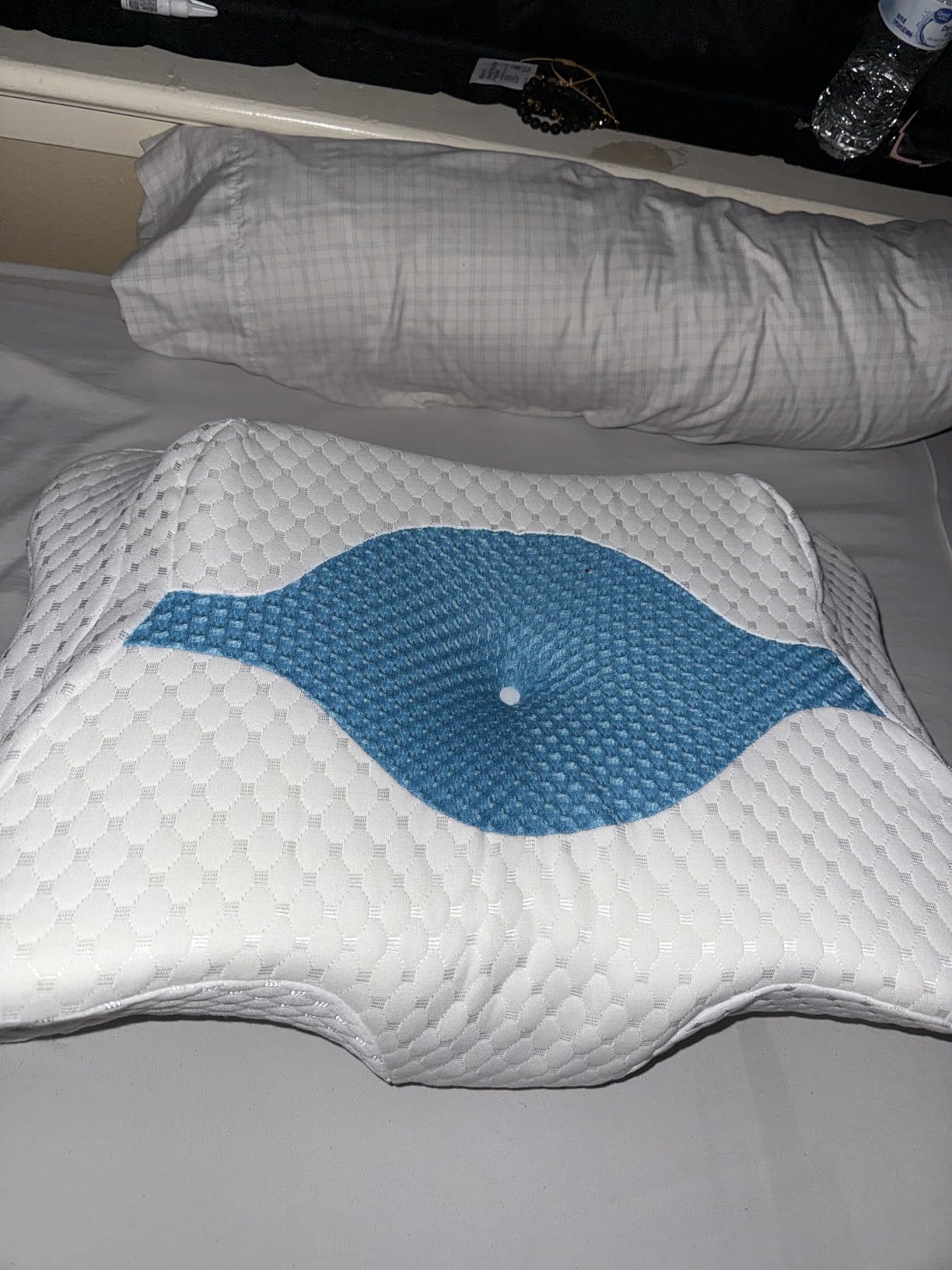 CHxxy Memory Foam Pillows, Cervical Pillow for Neck and Shoulder Pain Relief, Ergonomic Contour Bed Pillow, Soft for Side Sleep Stomach Sleeping and Back Sleeper-Queen Size&Grey customer photo 1