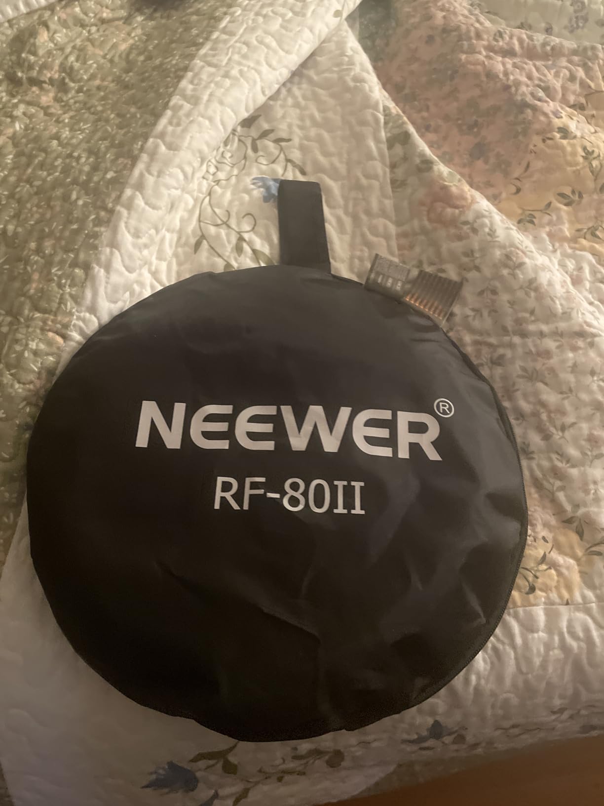 NEEWER 80cm Light Reflector with Handle & 3/8
