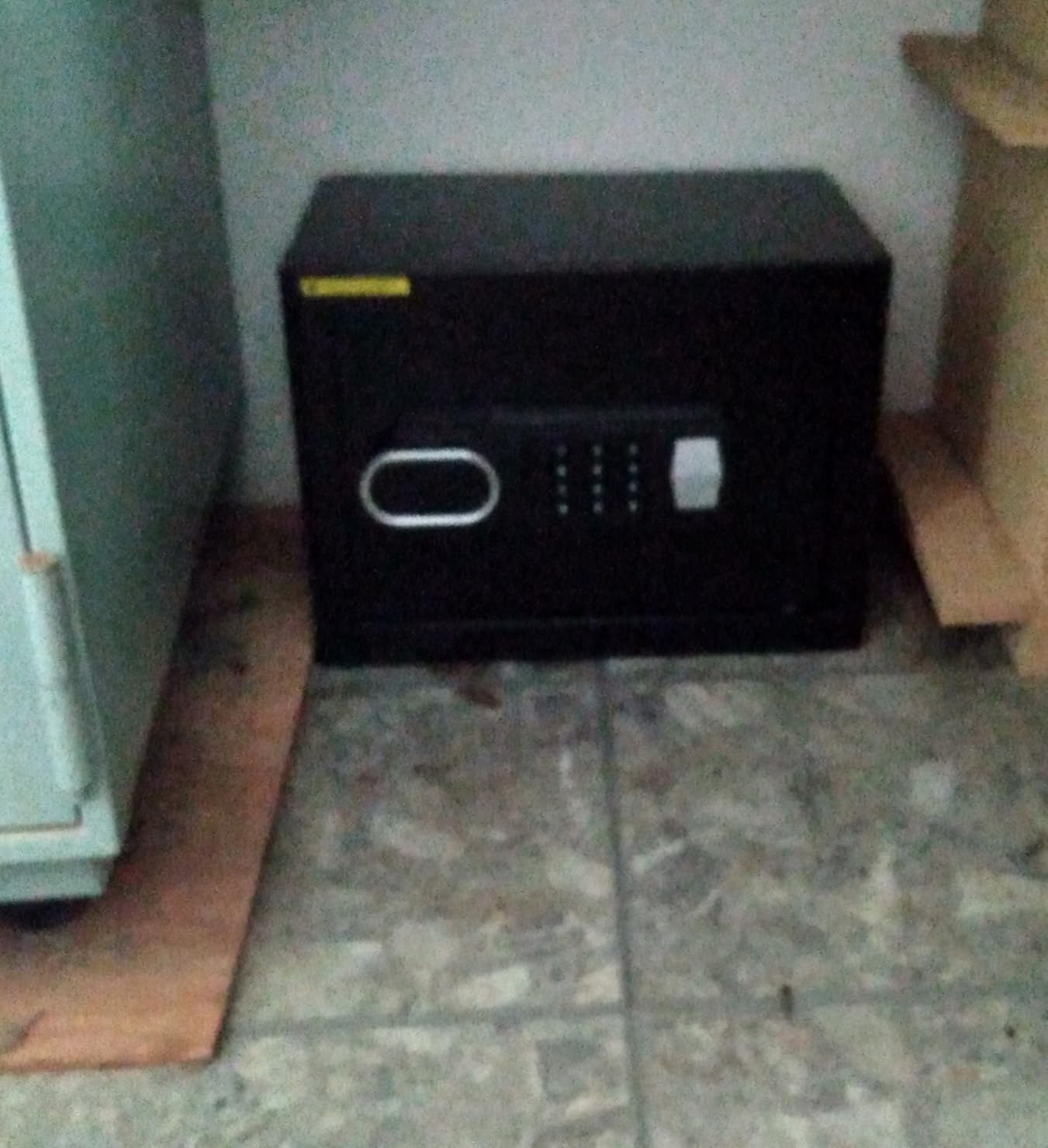 3.3 Cuft Large Home Safes Water and Fireproof with Digital Keypad & Key Lock, Security Safes for Home with DIY Removable Shelf, Anti-Pry Safe Box for Money Documents Jewelry customer photo 2