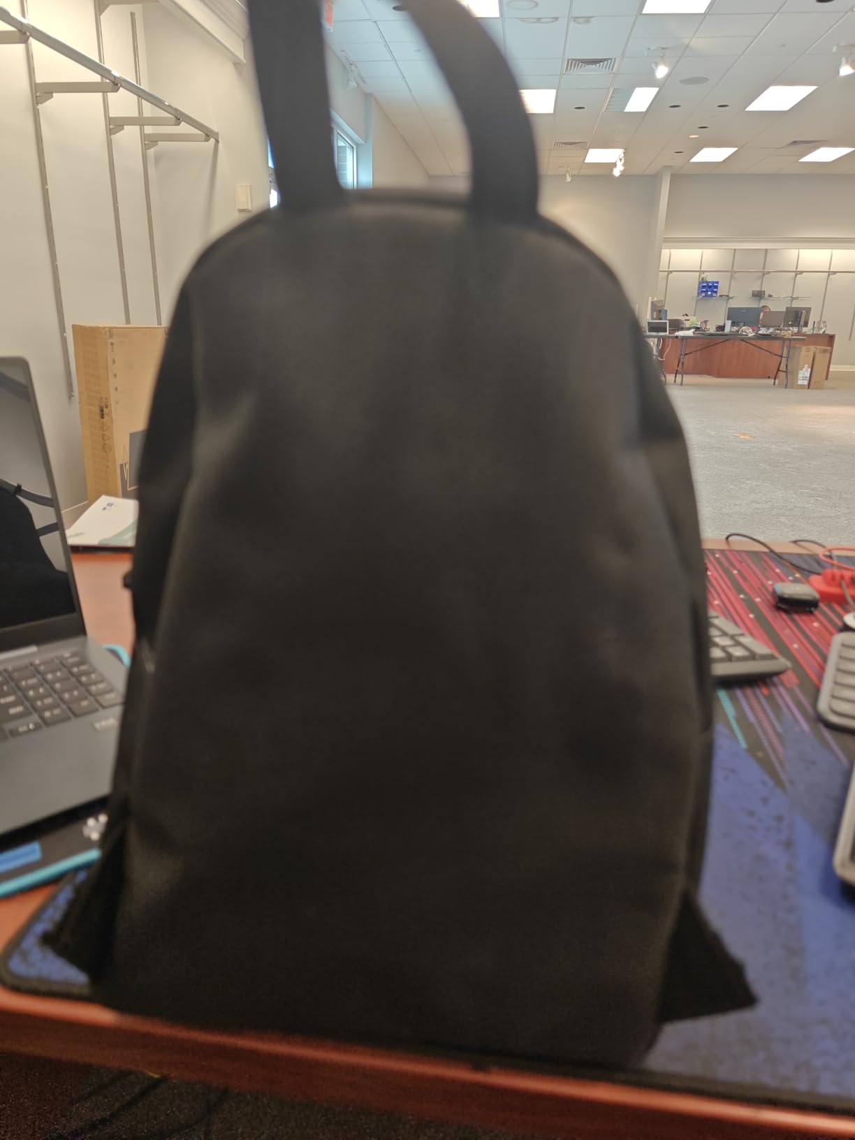 Herschel Classic Backpack, Navy, Mod XL - 25L customer photo 2