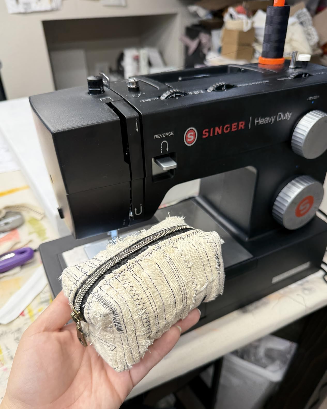 SINGER Heavy Duty 4432 High Speed Sewing Machine +Accessory Kit | 32 Built-In Stitches Deliver 110 Stitch Applications | 50% More Power for Thick Fabrics, 1100 Stitches/Min, 1-Step Buttonhole customer photo 1