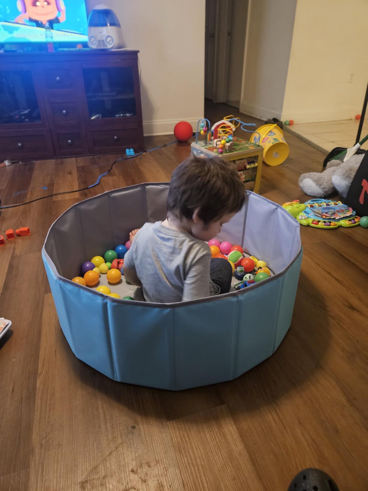 Hikiddy Large Ball Pit for Toddlers - 44in Baby Ball Pool with Playmat, Hold Over 1000 Balls, Foldable Play Pit for Kids Dogs Indoor and Outdoor Games, Party Toys Gifts, Balls Not Include (Blue) customer photo 1