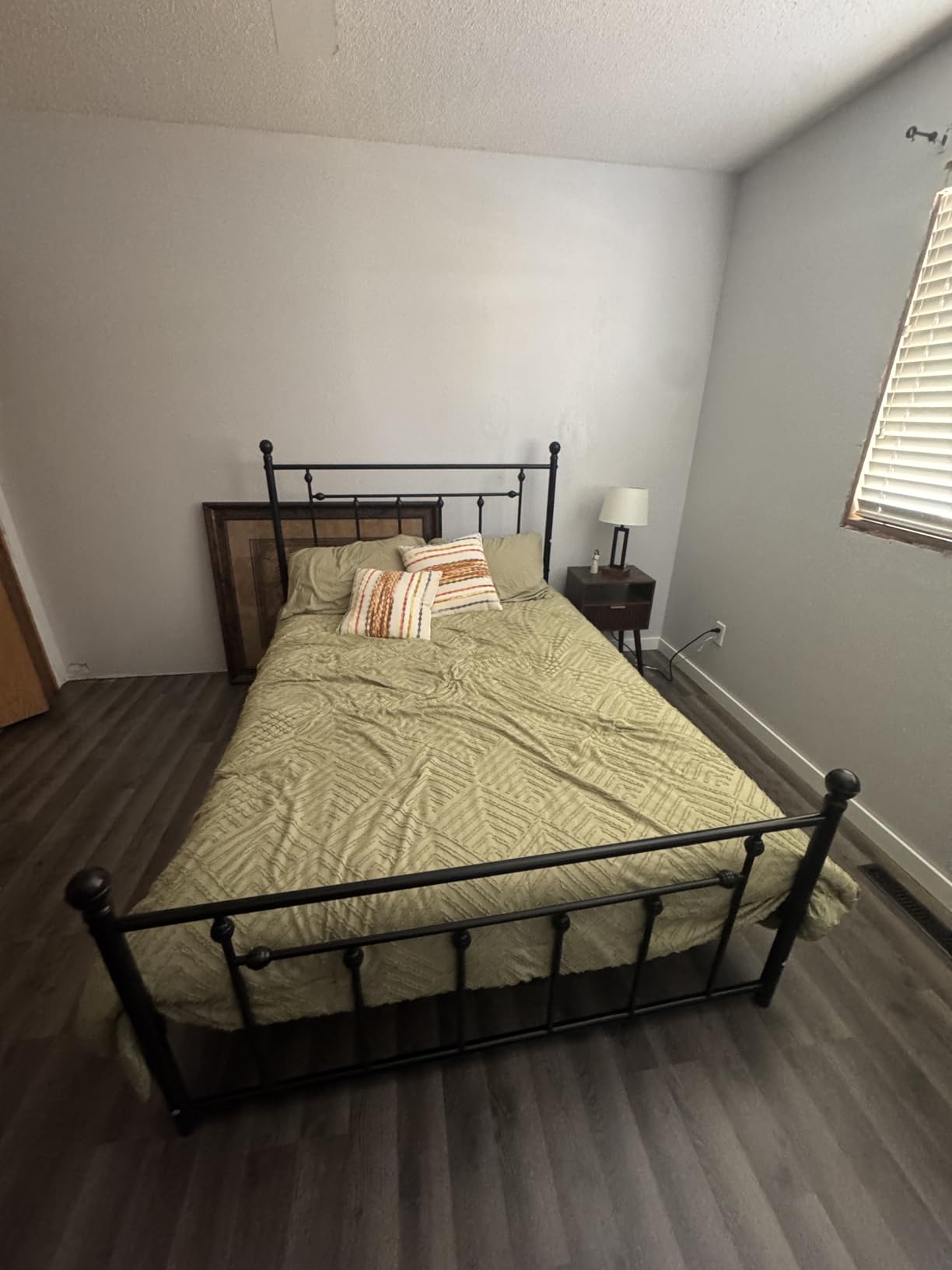 SHA CERLIN 14 inch Queen Size Metal Platform Bed Frame with Victorian Headboard and Footboard, Steel Slats Mattress Foundation for Storage, No Box Spring Needed, Noise Free, Black customer photo 1