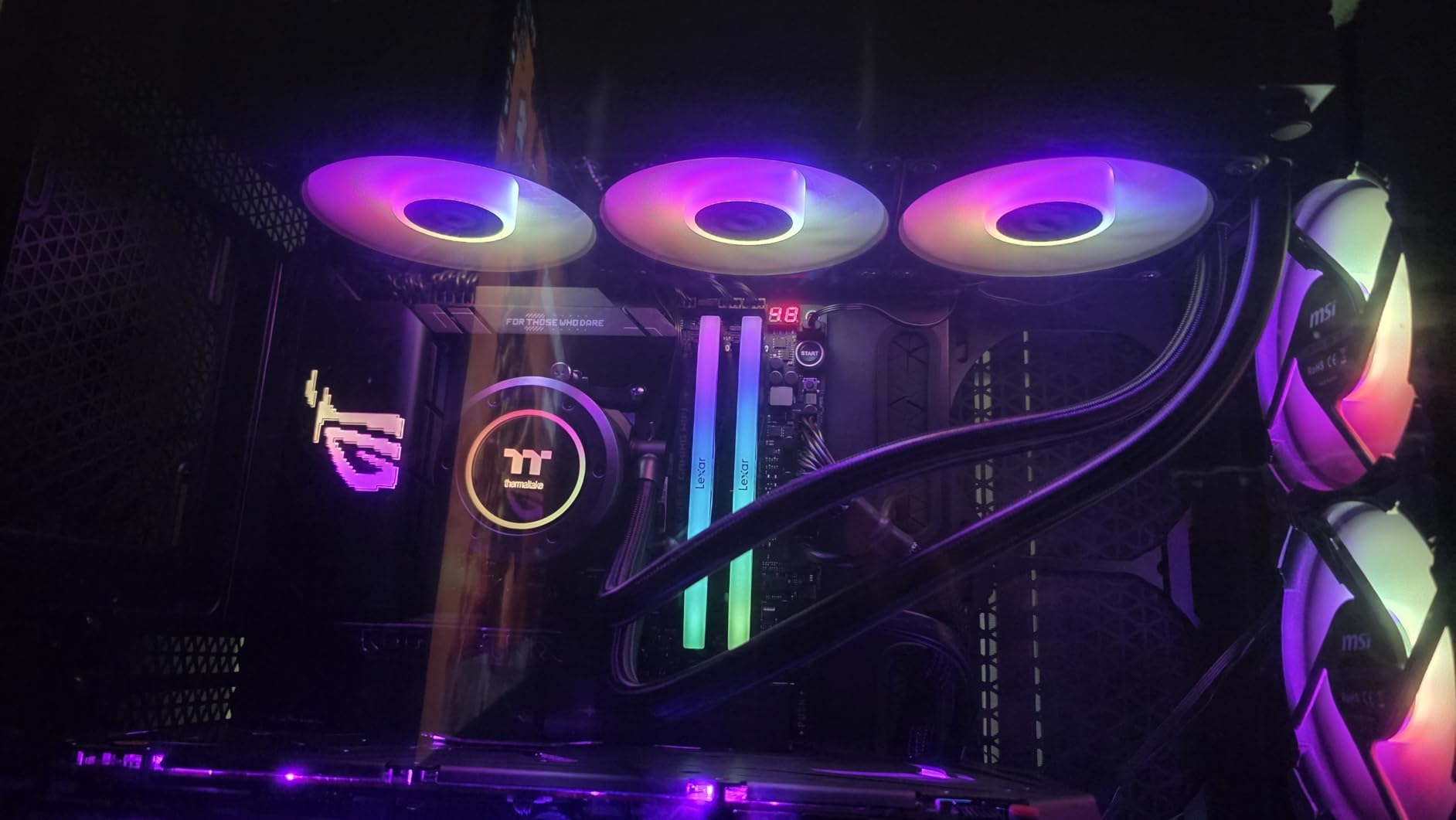 Thermaltake TH280 V2 ARGB Sync AIO Liquid Cooler - Fan 140mm x 2 - PWM 500~1800 RPM - Mirror Waterblock - MB ARGB Sync Control - White - CL-W377-PL14SW-A customer photo 2