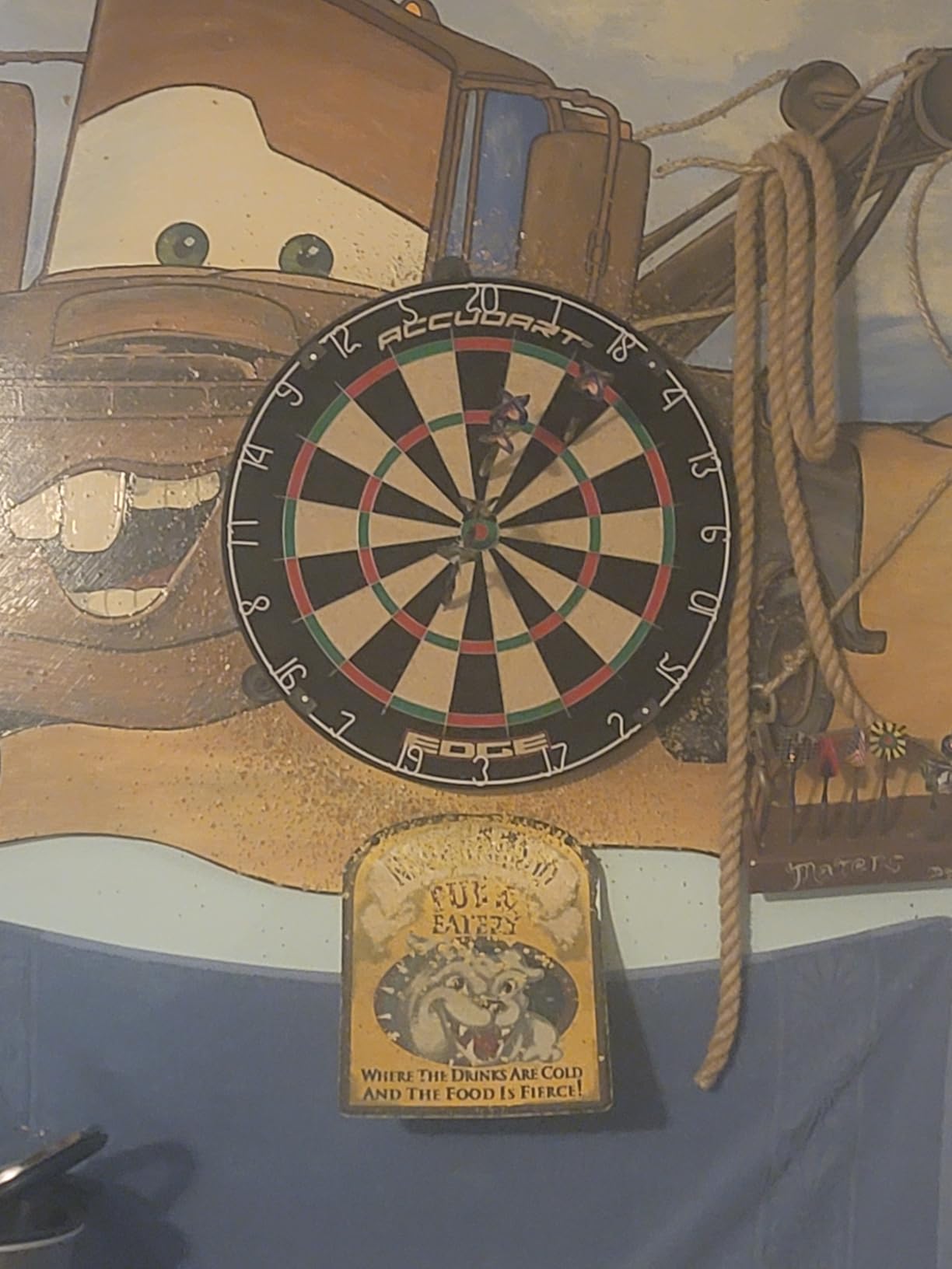 Accudart Edge Bristle Dartboard - Premium Brazilian Sisal, Razor-Thin Spider, Rotating Metal Number Ring, Increased Playing Area, Super Think Bullseye - Ideal for Steel-Tip Darts customer photo 1