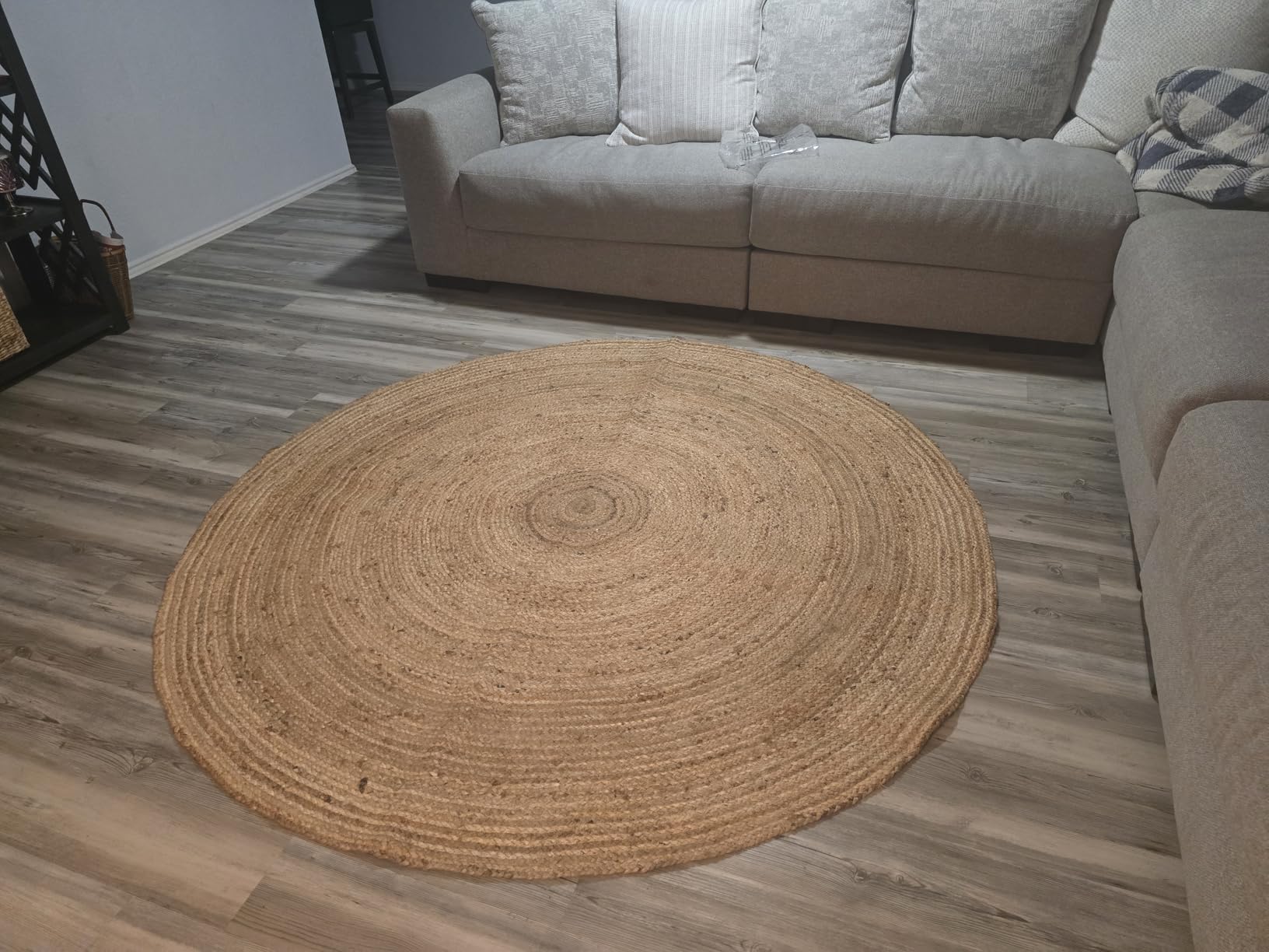 HOMEMONDE Solid Braided 8'x10' Jute Area Rug Natural - Eco Friendly Premium Fiber - Durable and Reversible Handwoven Farmhouse Rugs for Living Room, Hallway, Bedroom, Dinning Room, Kitchen, Office customer photo 1