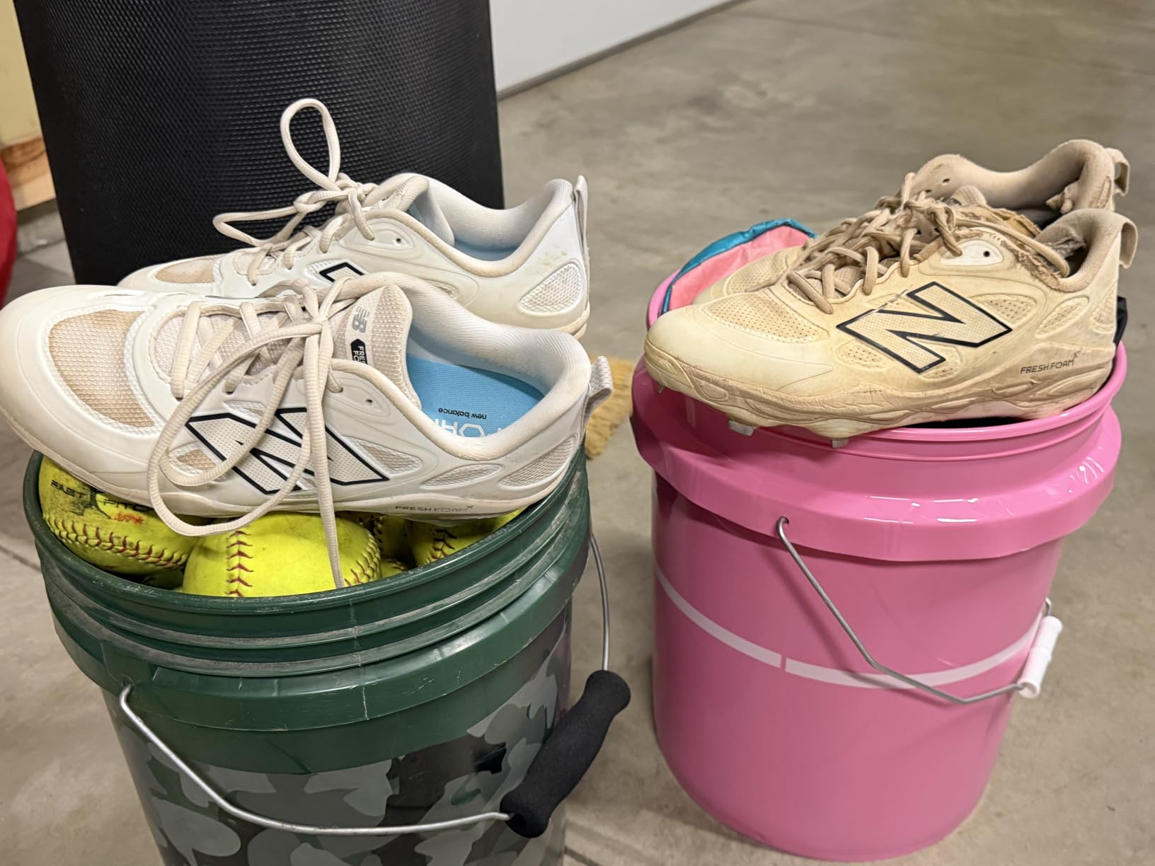 Women's Fresh Foam X Velo V4 Metal customer photo 1