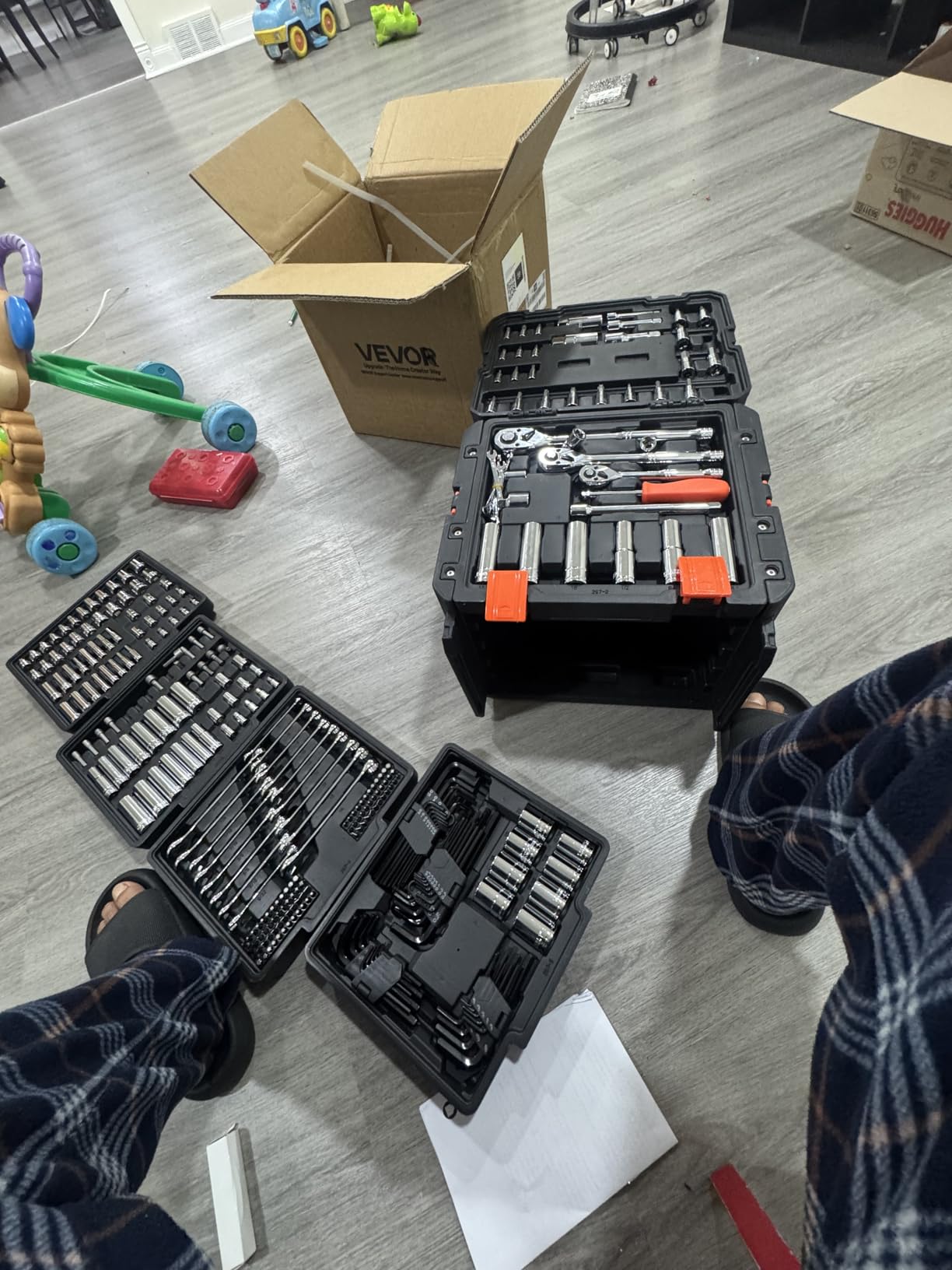 VEVOR Mechanics Tool Set and Socket Set, 1/4