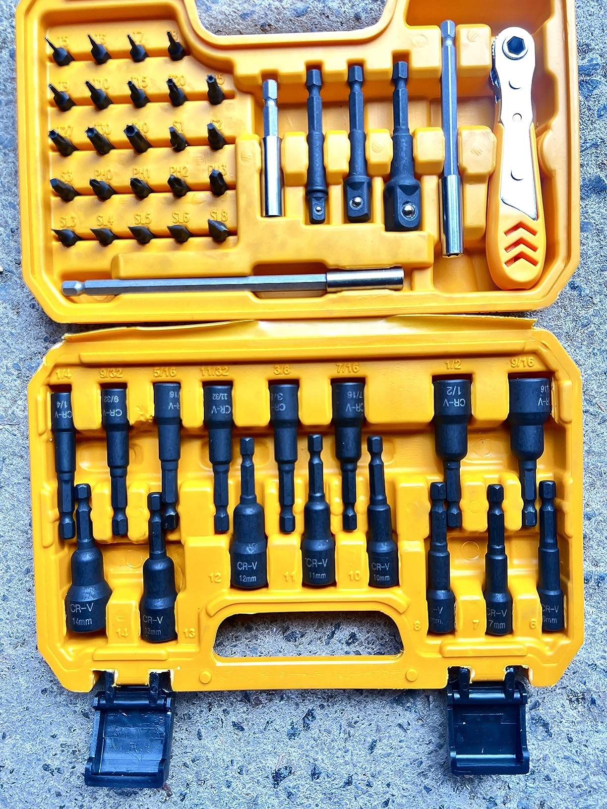 ELEAD 33-Piece Combination Ratchet Wrench Set | SAE & Metric Sizes (1/4
