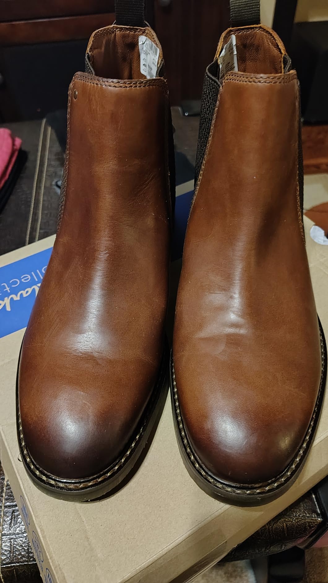 Men's Jaxen Easy Chelsea Boots customer photo 1