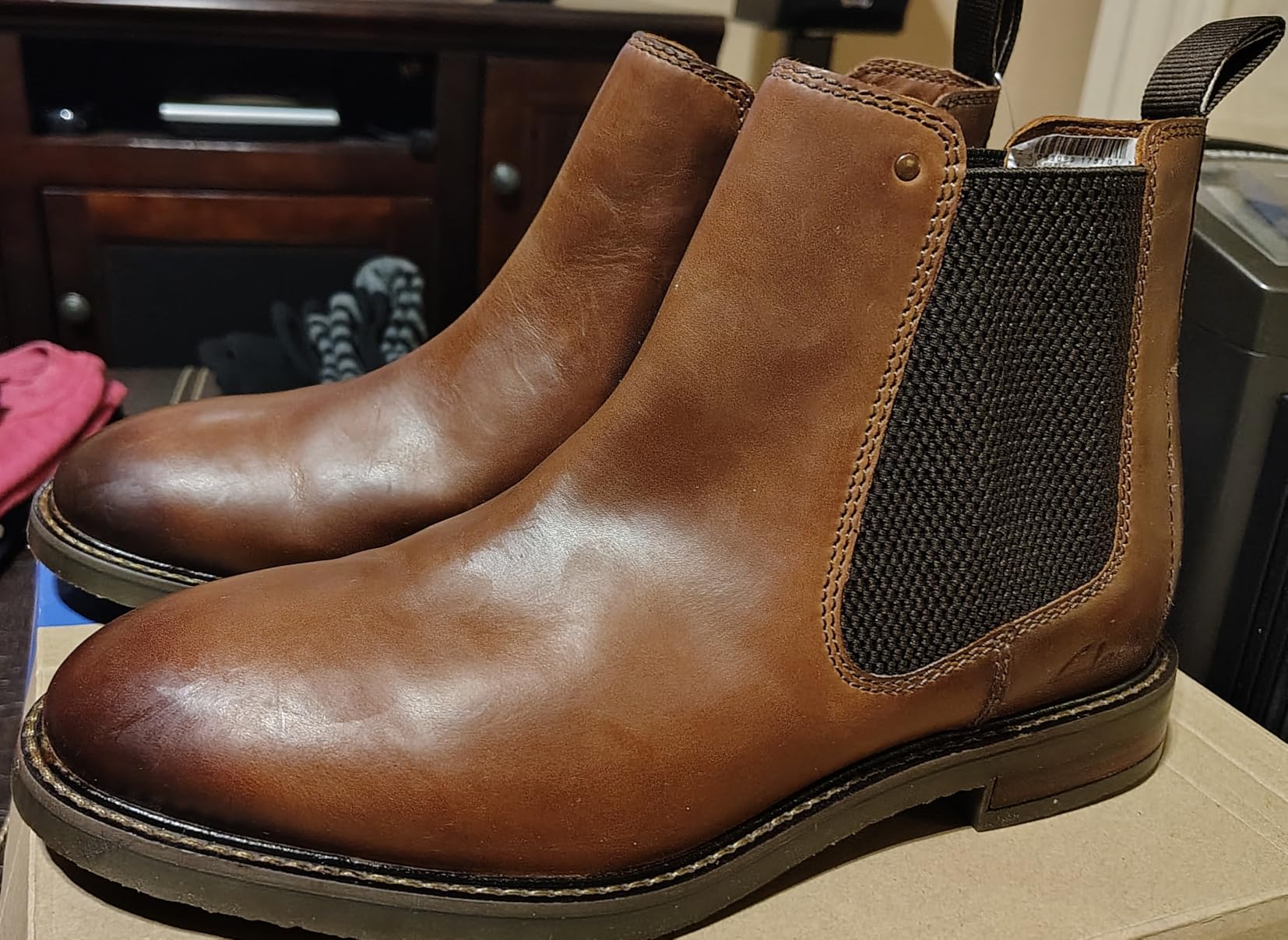 Men's Jaxen Easy Chelsea Boots customer photo 2