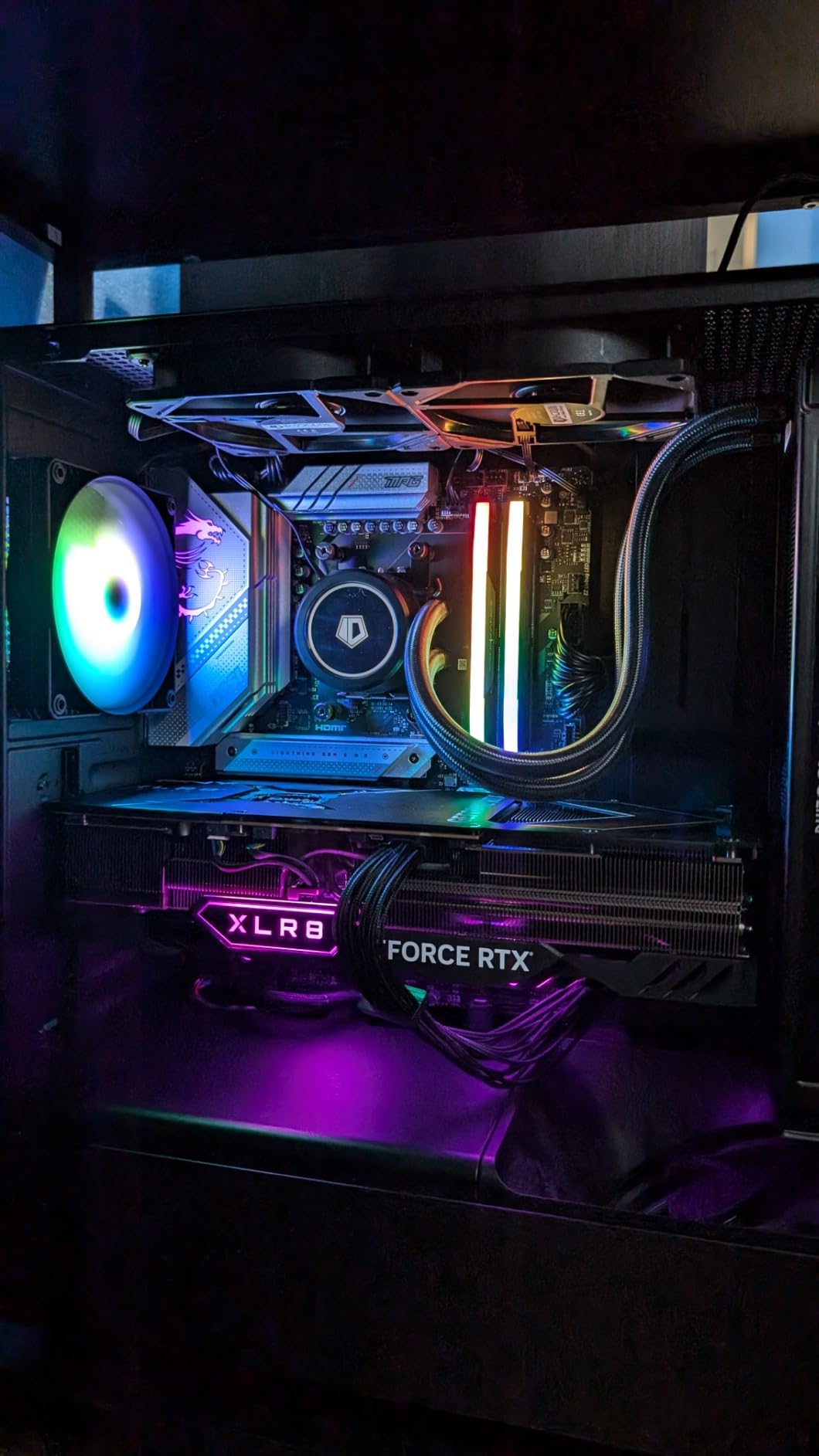 PNY GeForce RTX 4080 Super 16GB XLR8 Gaming Verto Epic-X RGB OC Triple Fan Graphics Card DLSS 3 (ARGB, 256-bit, PCIe 4.0, GDDR6X, HDMI/DisplayPort, 3.5 Slot) customer photo 2