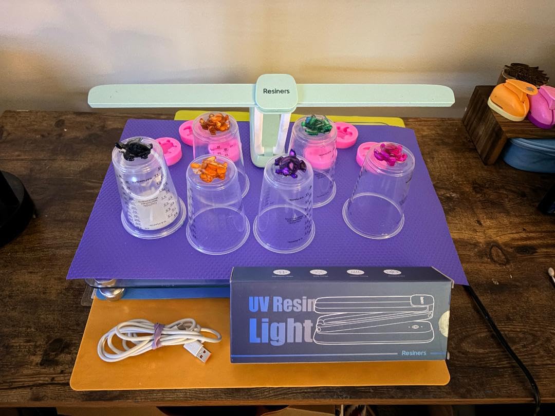 Resiners UV Light for Resin Curing, UV Resin Light, Wireless & Rechargeable UV Lamp, 3-in-1 Uses, Foldable Blacklight Ultraviolet LED, Craft Supplies Tools for Resin Molds, Jewelry Making, DIY Decor customer photo 2