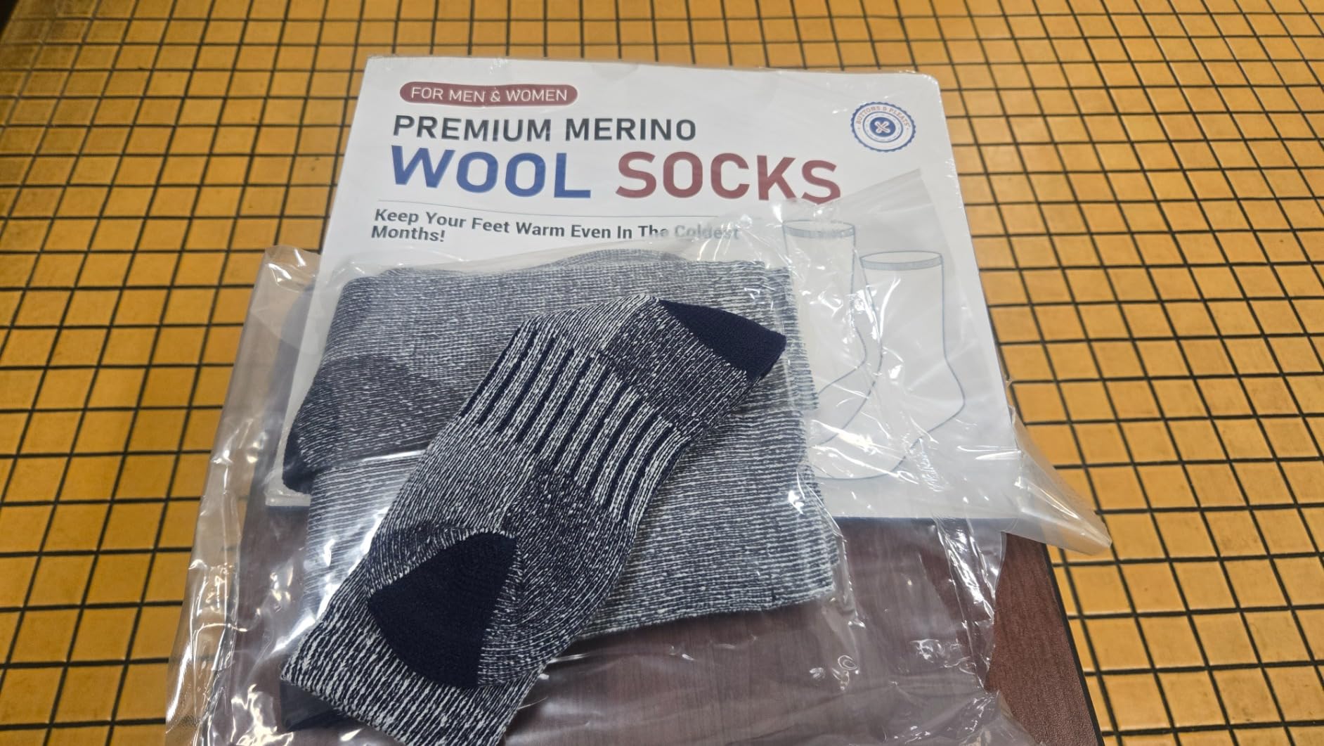 Buttons & Pleats Premium Merino Wool Hiking Socks Outdoor Trail Crew Socks customer photo 2