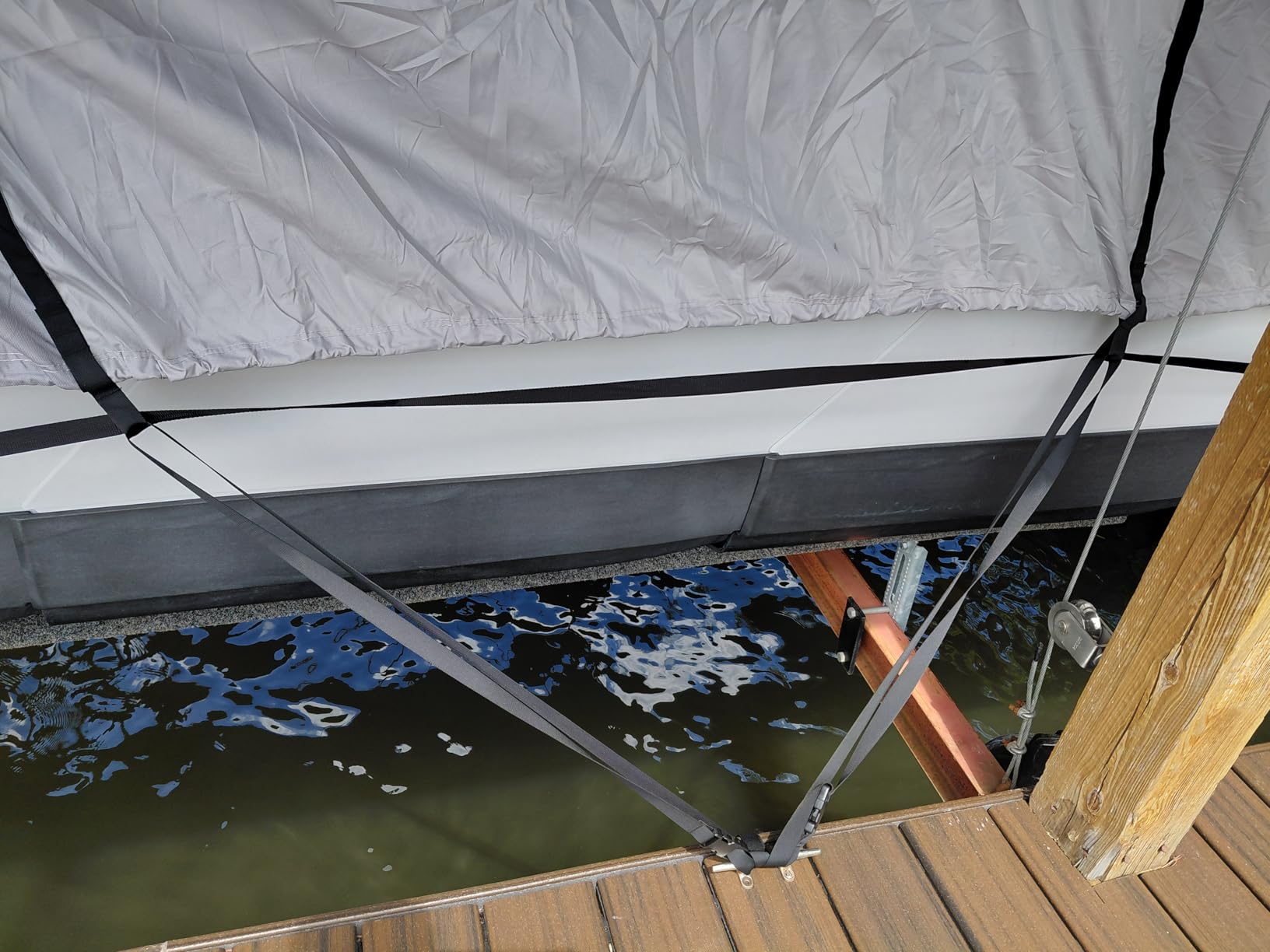 RVMasking Pontoon Boat Cover with Motor Cover, 1400D Heavy Duty Middle Reinforced, Marine Grade Waterproof Boat Cover for Length: 21'-24', Beam Width up to 102