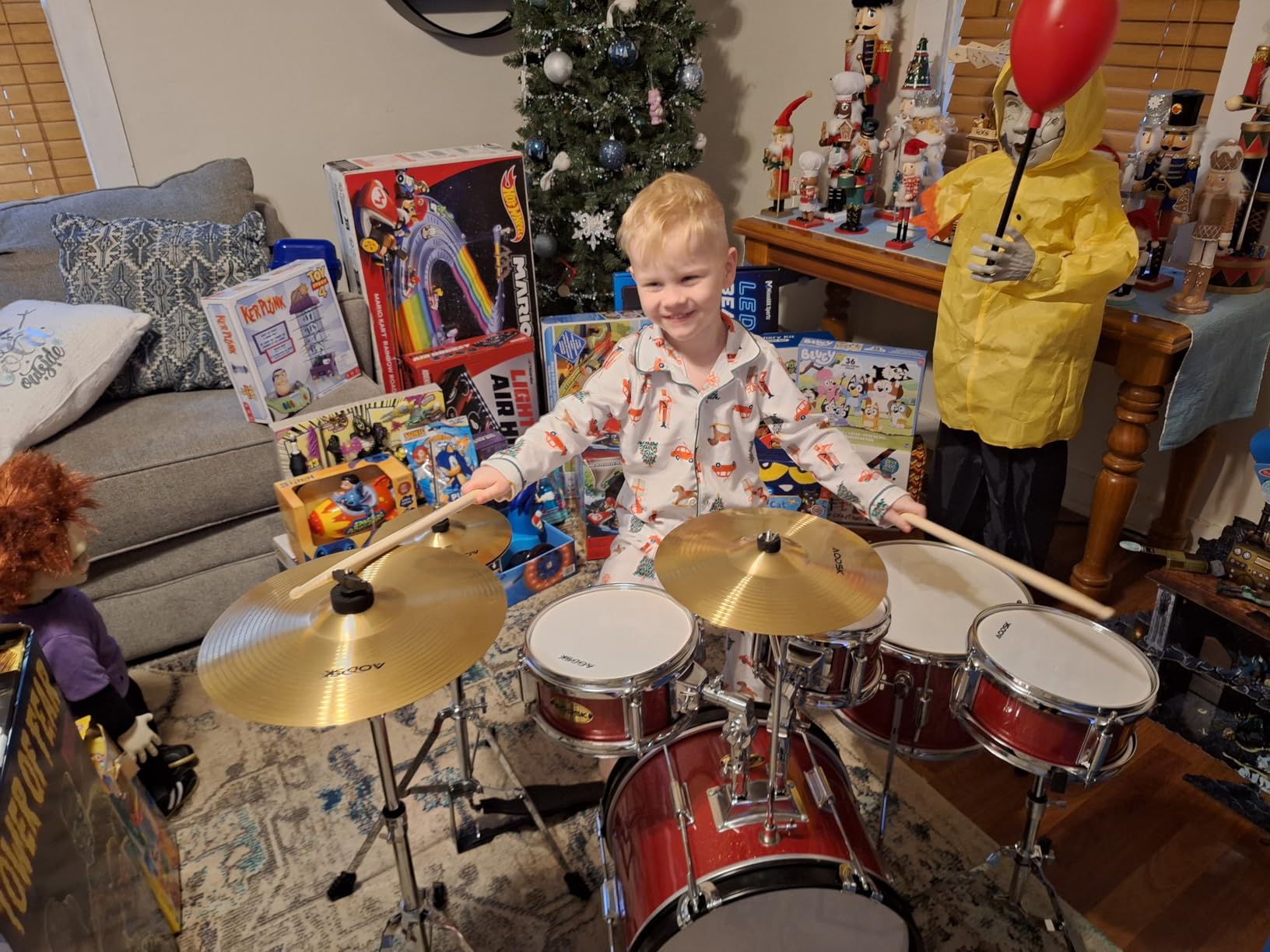 AODSK Drum Sets 5-Piece for Beginners, 14 inch Full Size Complete Drum Kit with Adjustable Throne, Cymbal, Hi-Hat, Pedal & Drumstick customer photo 1