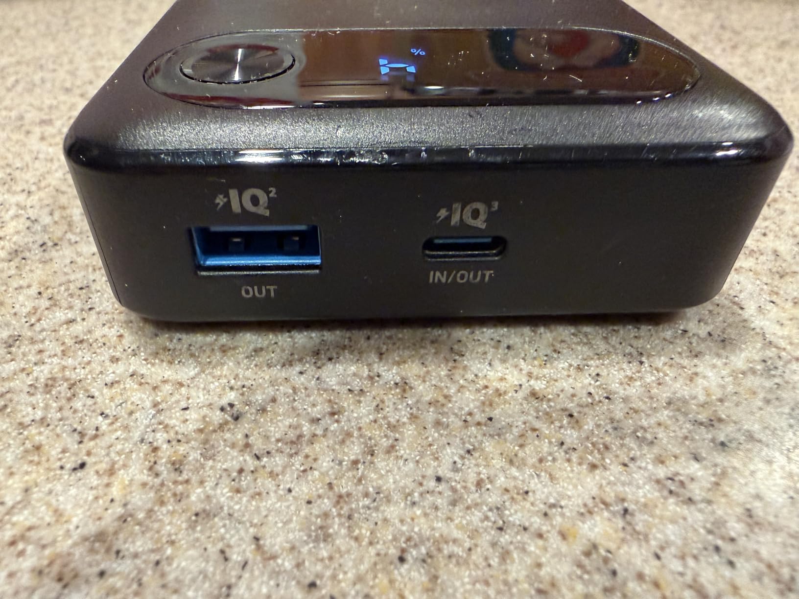 Anker Power Bank, 20,000mAh Travel Essential Portable Charger with Built-in USB-C Cable, 3-Port 87W Max Fast Charging Battery Pack, for MacBook, iPhone 16/15 Series, Samsung, Switch, and More customer photo 1