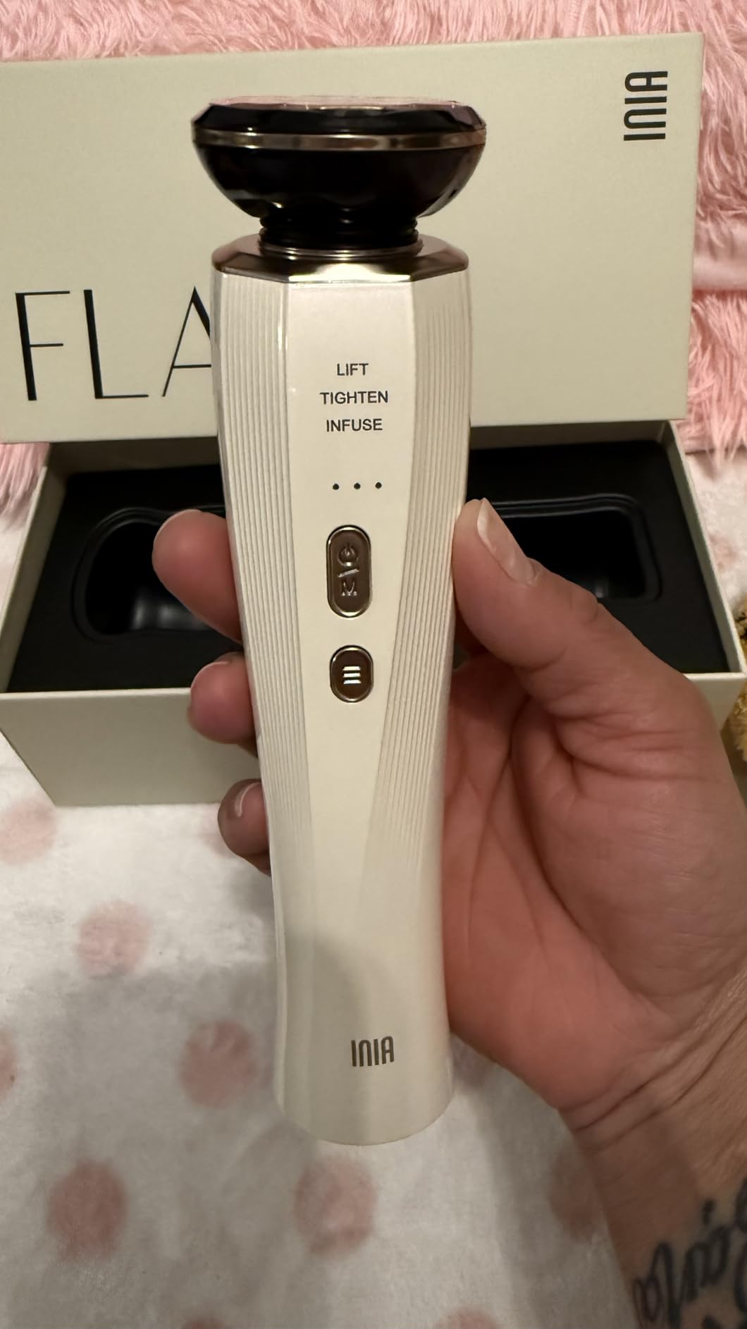 INIA 3-in-1 Red Light Therapy for Face and Neck Beauty Device for Puffiness & Skin Firming Skincare Tool (White) customer photo 2