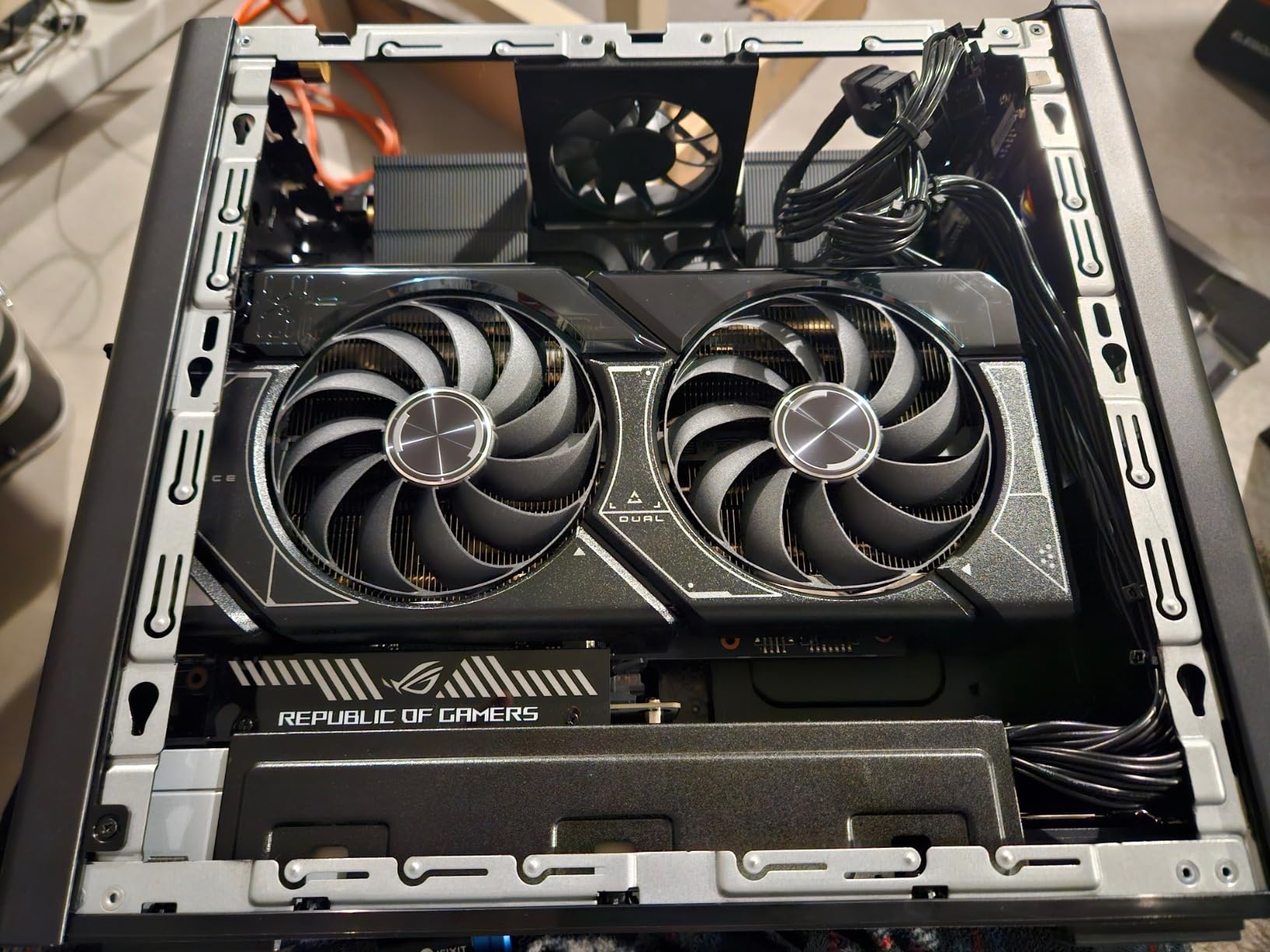 ASUS Dual GeForce RTX 4070 Ti Super OC Edition 16GB GDDR6X customer photo 1