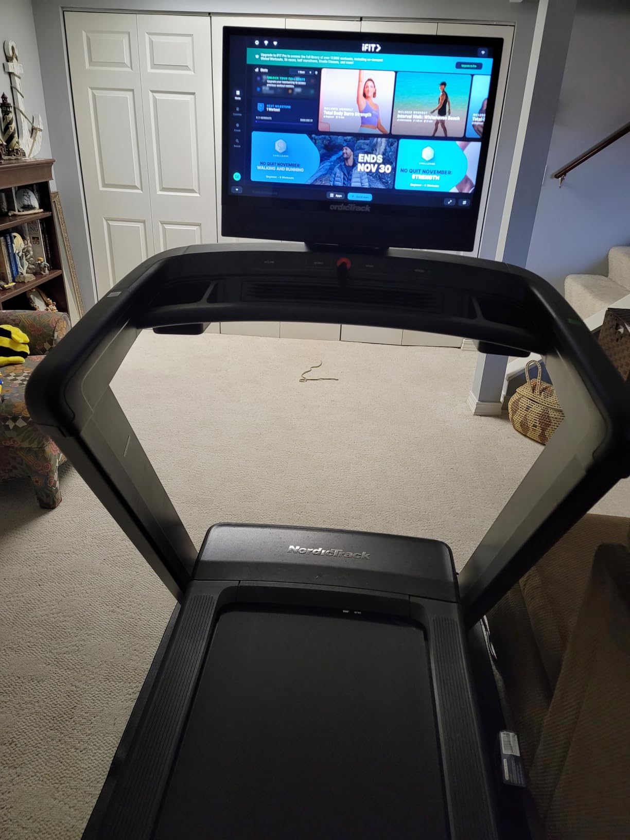 NordicTrack Commercial Series 2450 Treadmill customer photo 2