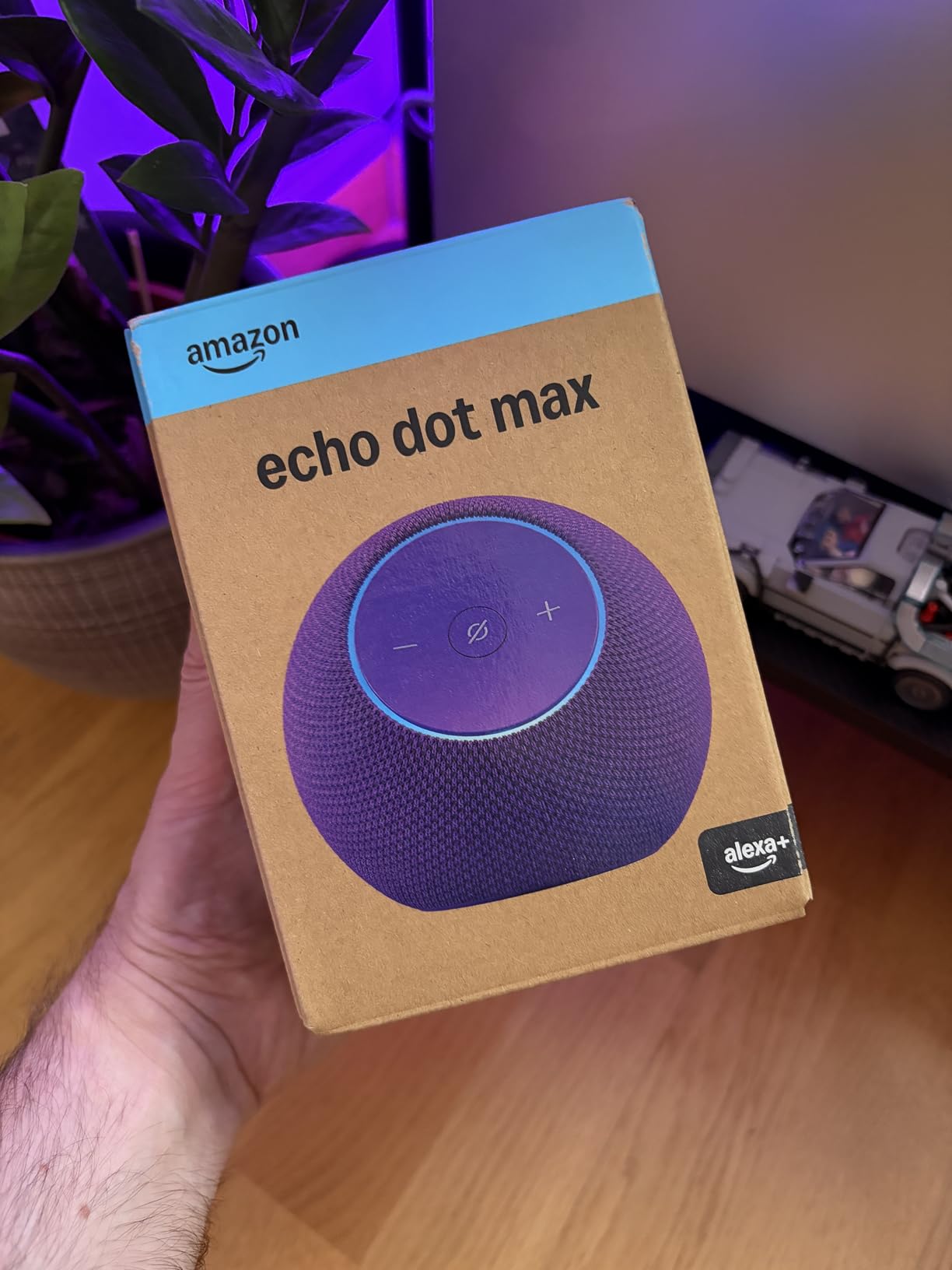 Amazon Echo Dot Max (newest model), Alexa speaker with room-filling sound and nearly 3x bass, Great for living rooms and medium-sized spaces, Designed for Alexa+, Glacier White customer photo 1