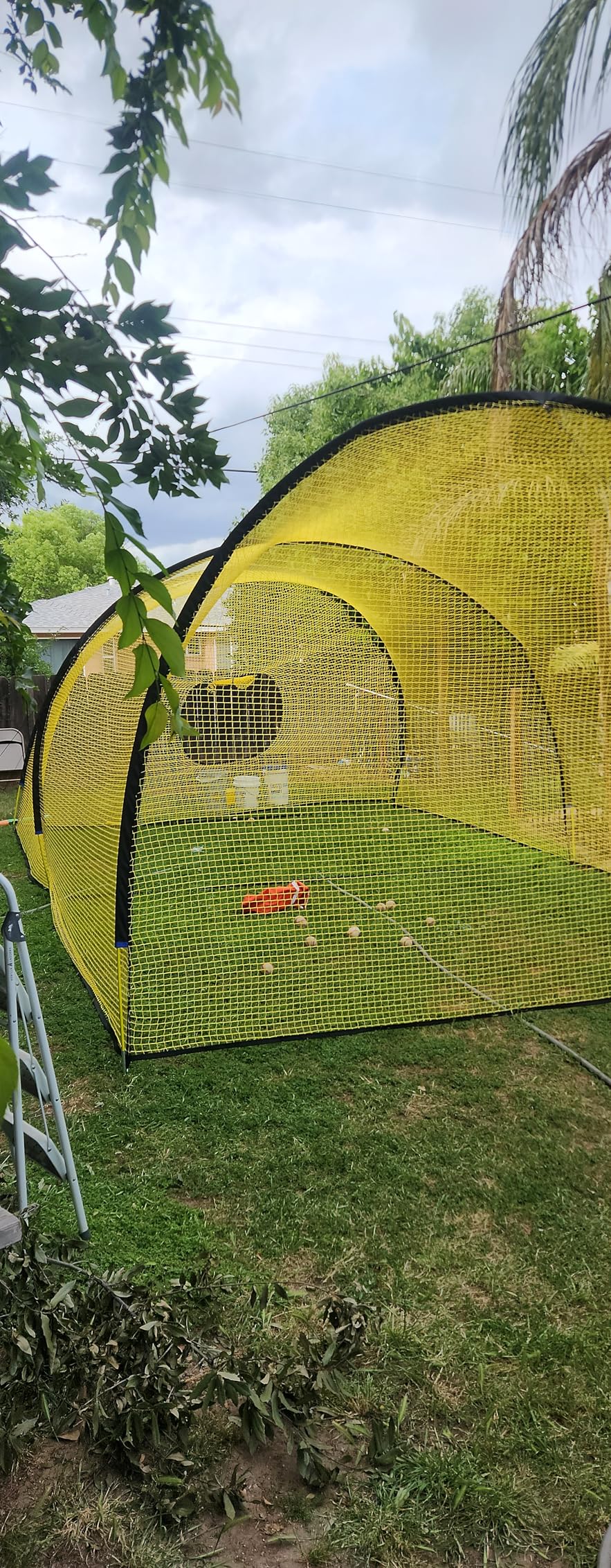 Apex Sports Portable 22ft x 12ft x 8ft Baseball & Softball Batting Cage with Pitching Machine Hole, 3ply 1.25'' Yellow Netting, Secure Steel Poles, 12.7MM Fibreglass Poles, Carry Bag Included customer photo 1