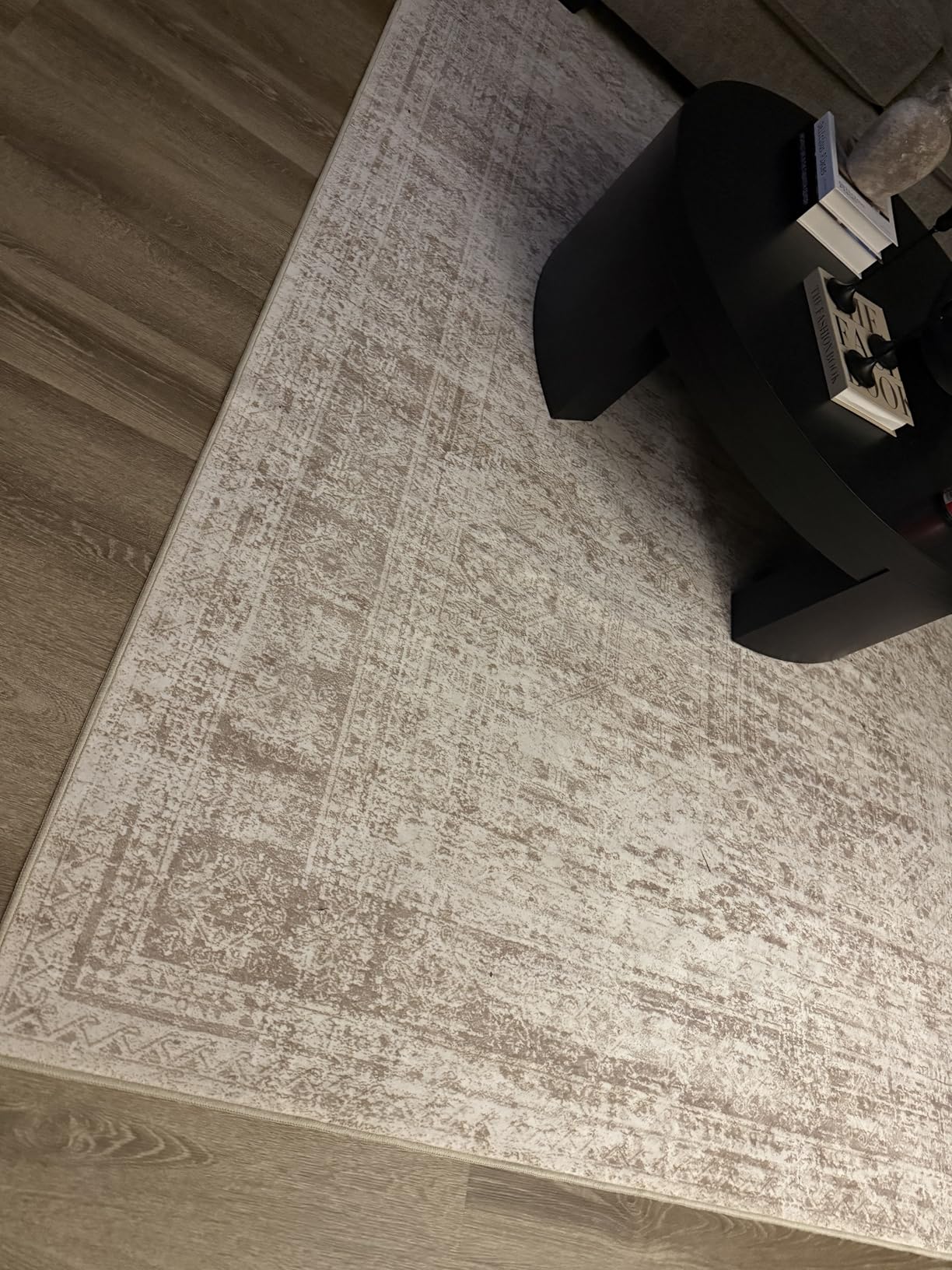 Soalmost 9x12 Area Rugs for Living Room, Non Slip Machine Washable Vintage Rugs, Low Pile Lightweight Large Rug for Bedroom, Dining Room, Home Office Beige customer photo 1