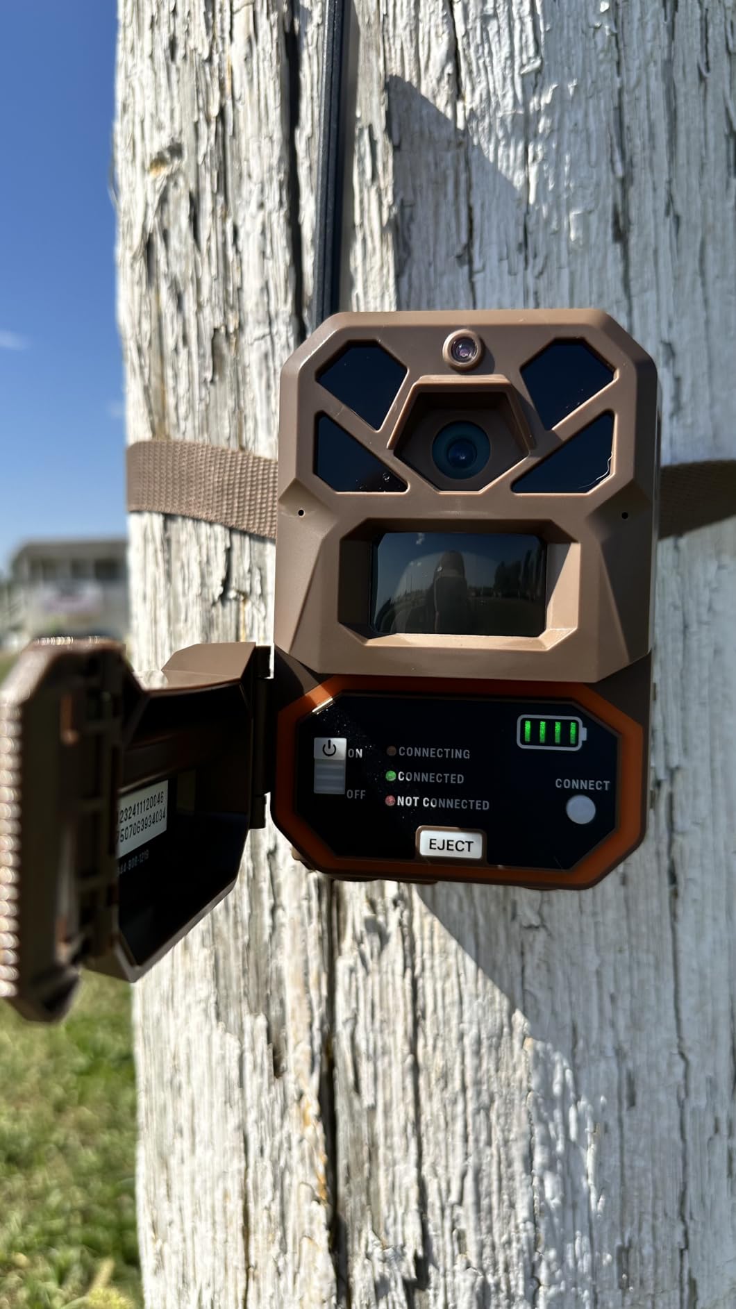 Moultrie Edge 2 Cellular Trail Camera - Auto Connect Nationwide 4G LTE - On Demand 36MP Photo - 1080P Video with HD Audio - 100 Ft Detection Range - Low Glow Flash customer photo 2