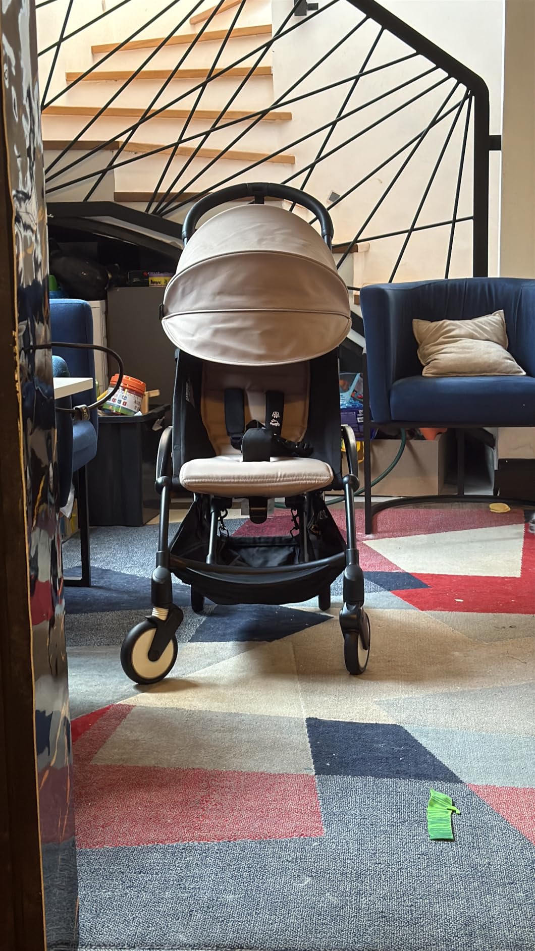 BabyZen YOYO3 Stroller from 6 Months - Includes Black Frame, Seat Cushion & Canopy - Folds in & Out in a Flash - Light & Compact - Carry-On Compatible customer photo 1