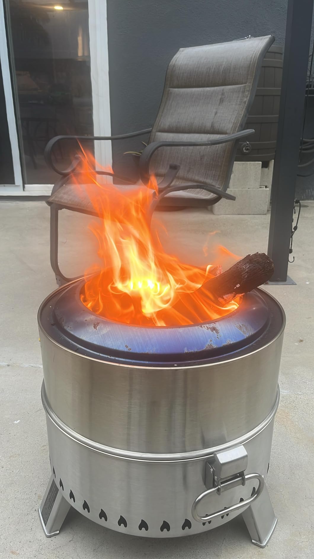CIAYS Smokeless Firepit, 19 Inch Fire Pit for Camping with Patented Technology, Portable Fire Pit for Outside with Steel Grill Rack, Fire Poker, and Bag, Easy Setup and Storage, Wood Burning customer photo 2
