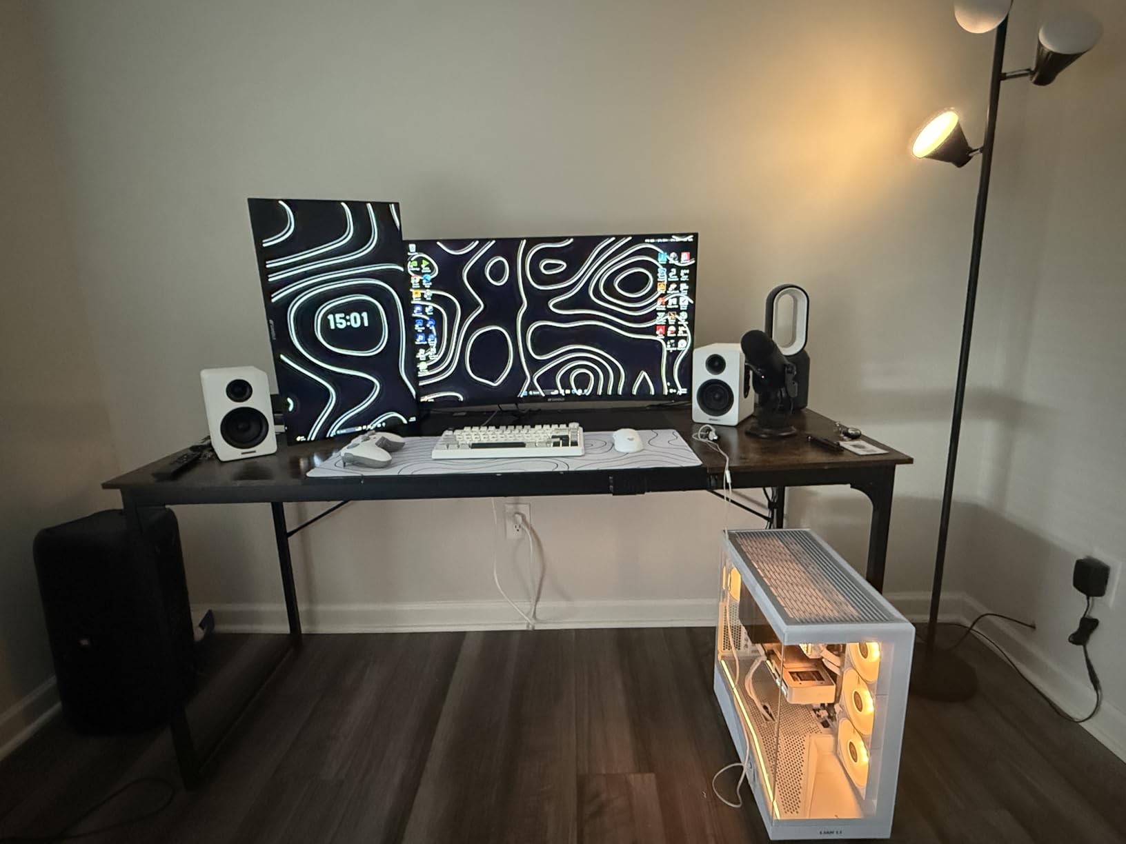 SANSUI 24 Inch Gaming Monitor 200Hz 1Ms FreeSync HDR 110% sRGB FHD 1080P Computer Monitor HDMI DP Ports Eye Care Frameless VESA Mount Cable Management (ES-G24F4L HDMI Cable Included) customer photo 1
