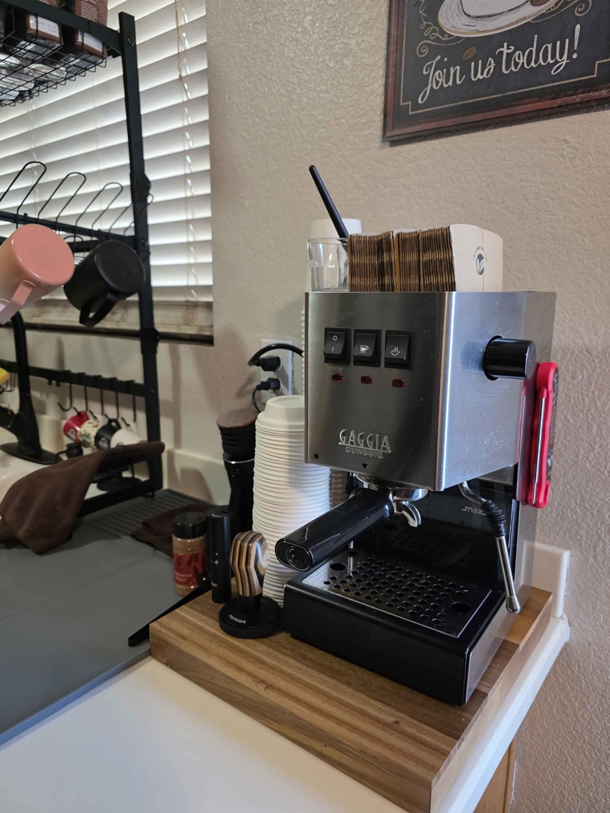 Normcore 58mm Espresso Coffee Tamper V4 - Spring Loaded Tamper With Titanium PVD Coating Flat Base - 15lb / 25lb / 30lbs Replacement Springs, Genuine American Walnut Handle customer photo 2
