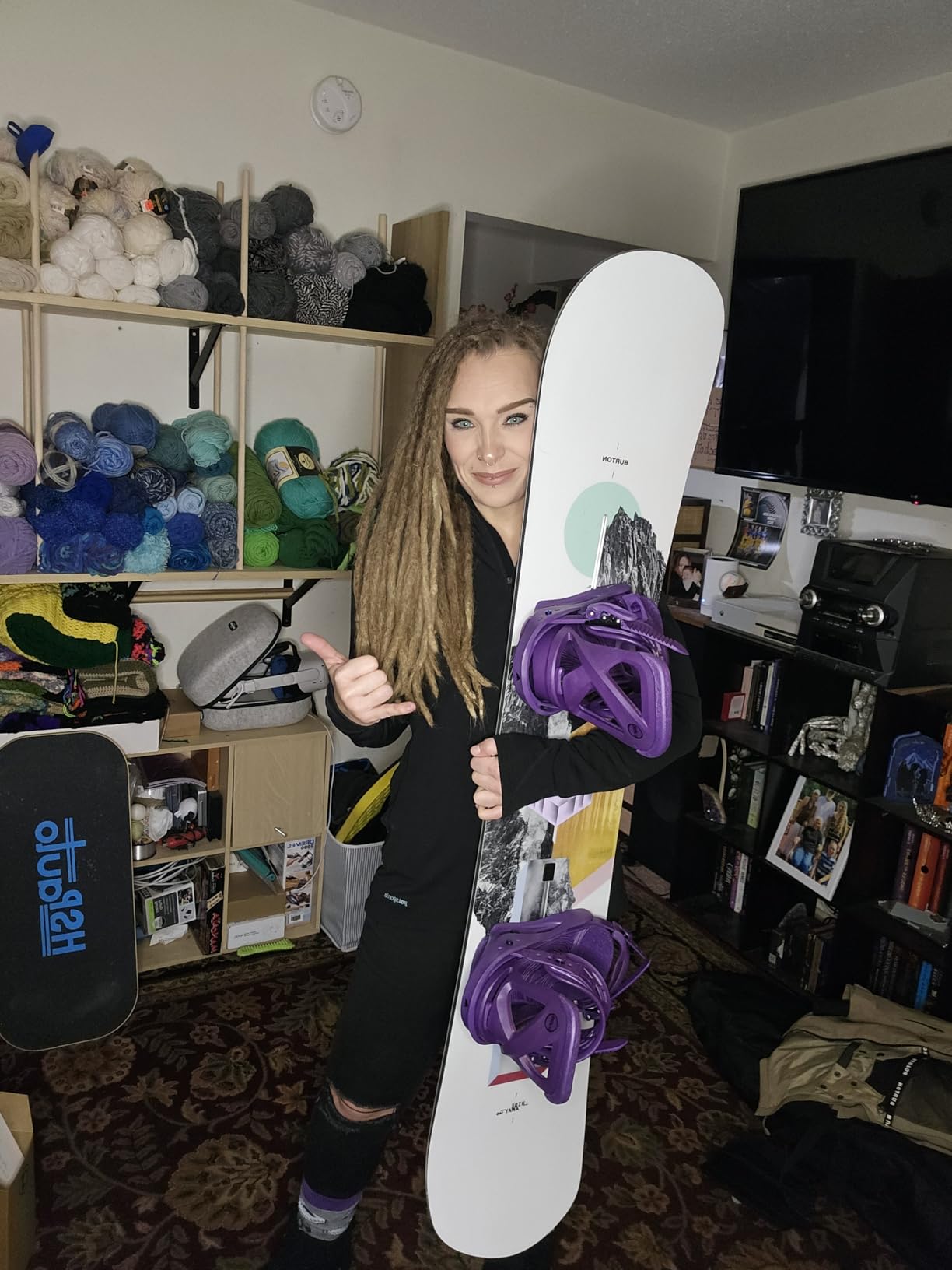 Women's Burton Hideaway Rocker Snowboard - Beginner-Friendly Women's Board customer photo 2
