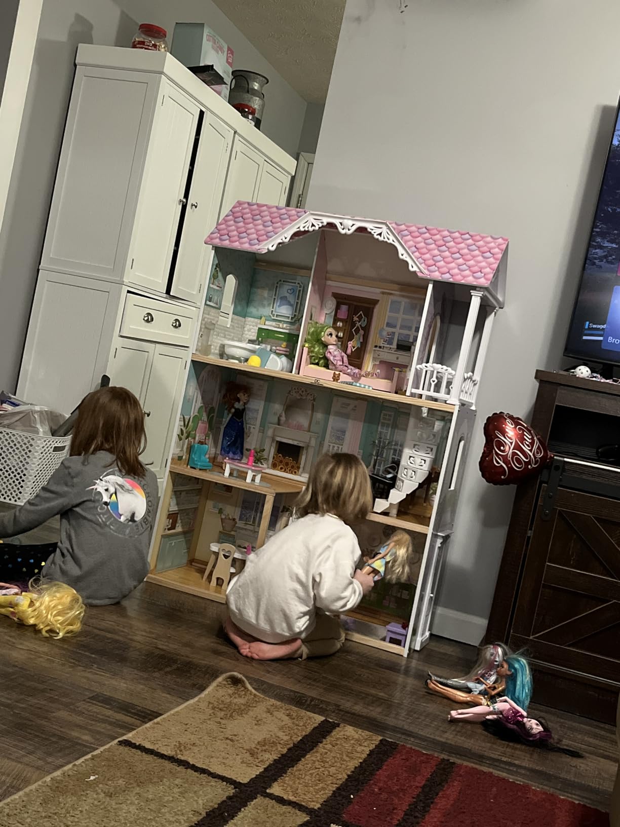 Delta Children MySize Dollhouse - Large 3-Story Dollhouse with 7 Rooms Includes 12 Included Accessories - Fits 12-inch Dolls customer photo 2