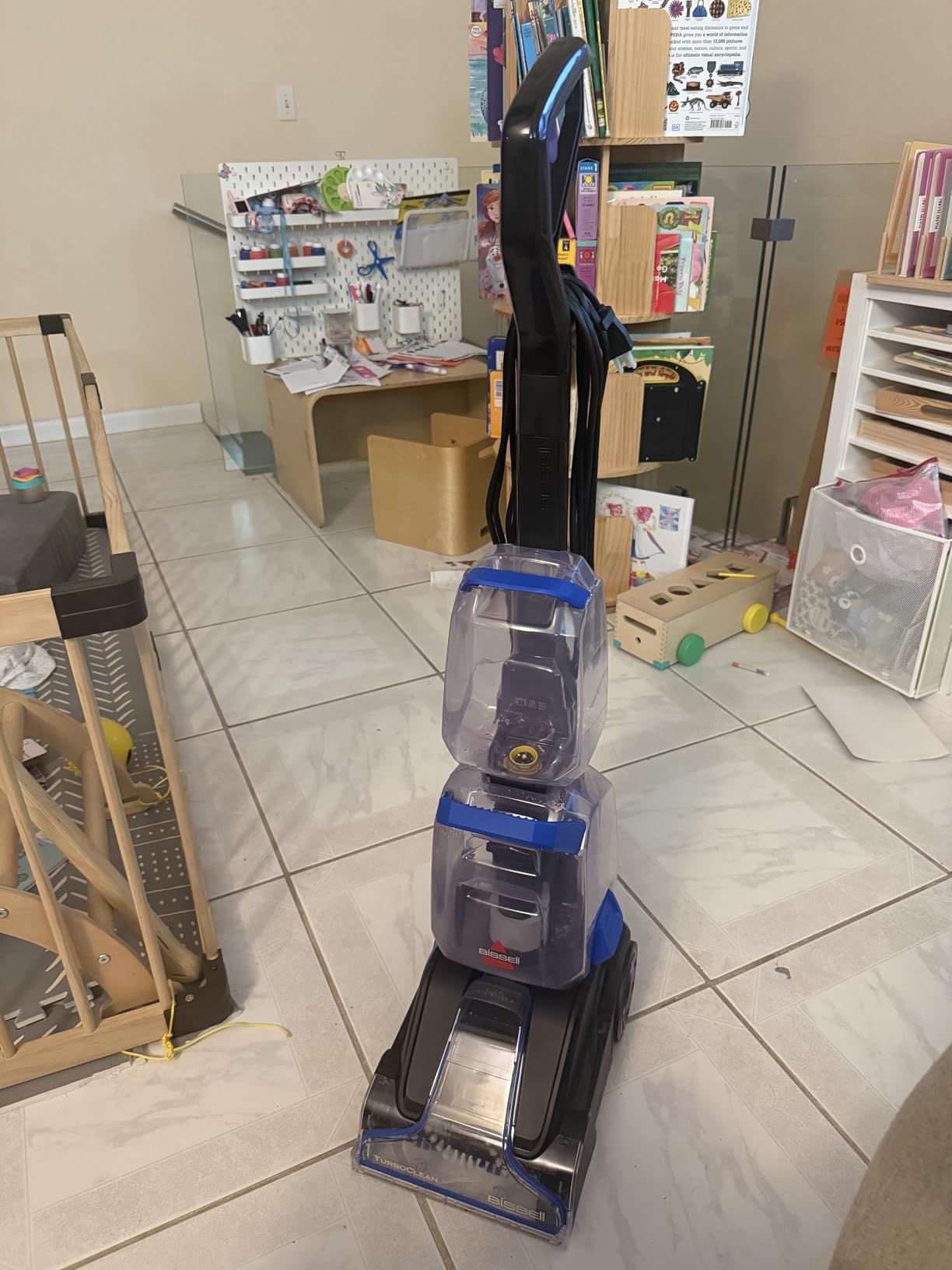 BISSELL TurboClean, Upright Carpet Cleaner, Pro Max Clean & Protect + Oxy Urine Eliminator Formula Included, 3952 customer photo 2