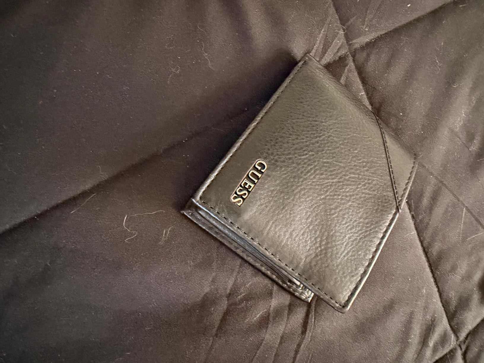 Guess Men's Leather Passcase Wallet customer photo 1