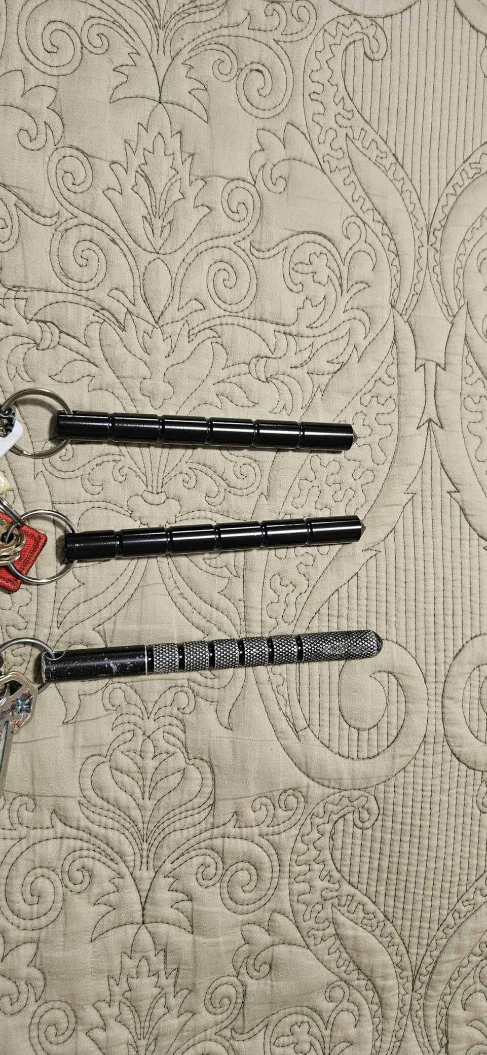 2 Pcs Self Defense Keychain Set, Portable Metal 2-pack of Keychain, Aluminum Blunt Force customer photo 1