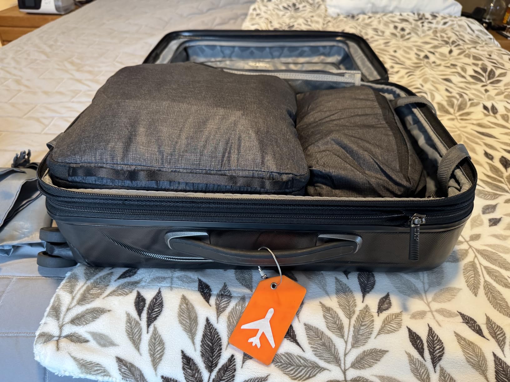 Peak Design Packing Cube, Sage, Weatherproof Luggage Cube with Dual Compartment Organization, Expansion and Compression, Zipper Opening, Travel Organizer (Size S) customer photo 1