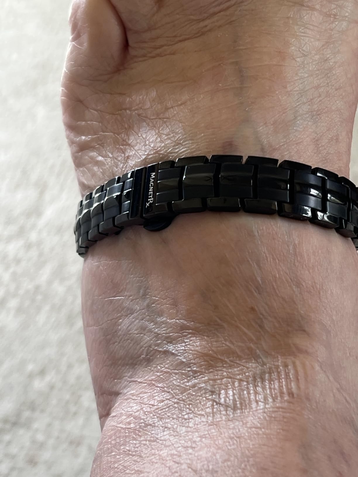 MagnetRX EllipseMAX 5X Strength 5,000 Gauss Magnets - Premium Titanium Mens Magnetic Bracelet & Adjustable Length (Black) customer photo 2