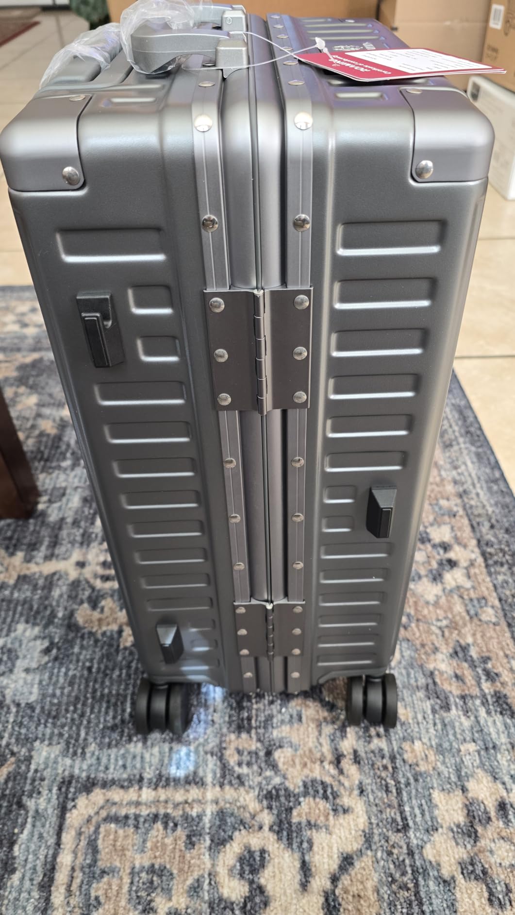 ROAMING Zipperless Luggage 28 Inch with Aluminum Frame, Checked-Large Lightweight 3-Layer PC Hard Shell Suitcase with Spinner Wheels, Metal Travel Luggage with Three TSA Locks, gray customer photo 1