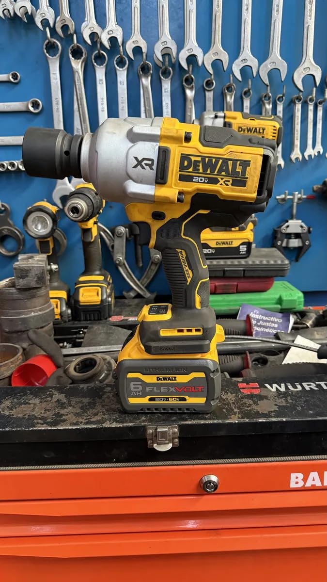 DEWALT 20V MAX XR 3/4 Inch Cordless Impact Wrench Brushless with Hog Ring Anvil, High Torque (DCF964B) customer photo 1