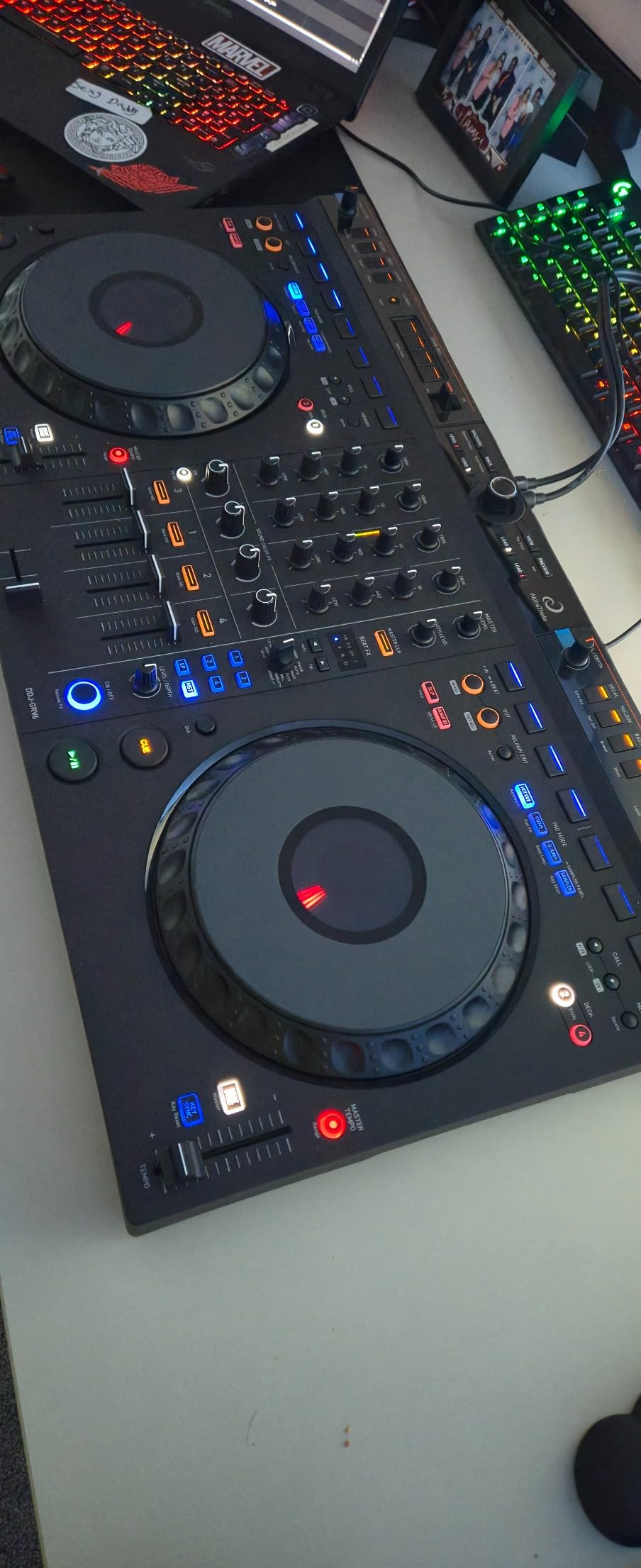 AlphaTheta DDJ-GRV6 4-channel DJ Controller with Groove Circuit customer photo 1