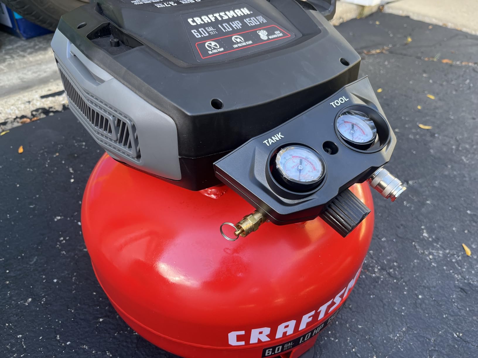 Craftsman Air Compressors 6 Gallon Portable Pancake Air Compressor, Oil Free Max 150 Psi 1.0HP 2.6 CFM@90PSI Electric Air Compressor Shop Air Compressor, CMXECXA02106410 customer photo 1