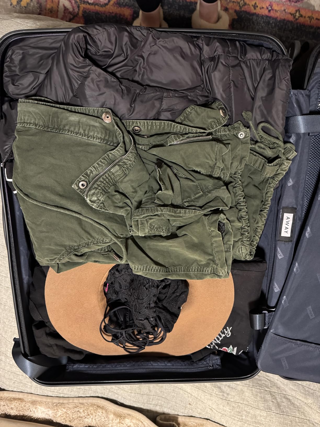 Away Large Checked Luggage, 29 Inch Hardside Suitcase with Spinner Wheels, Lightweight & Durable, TSA Lock, Jet Black customer photo 2