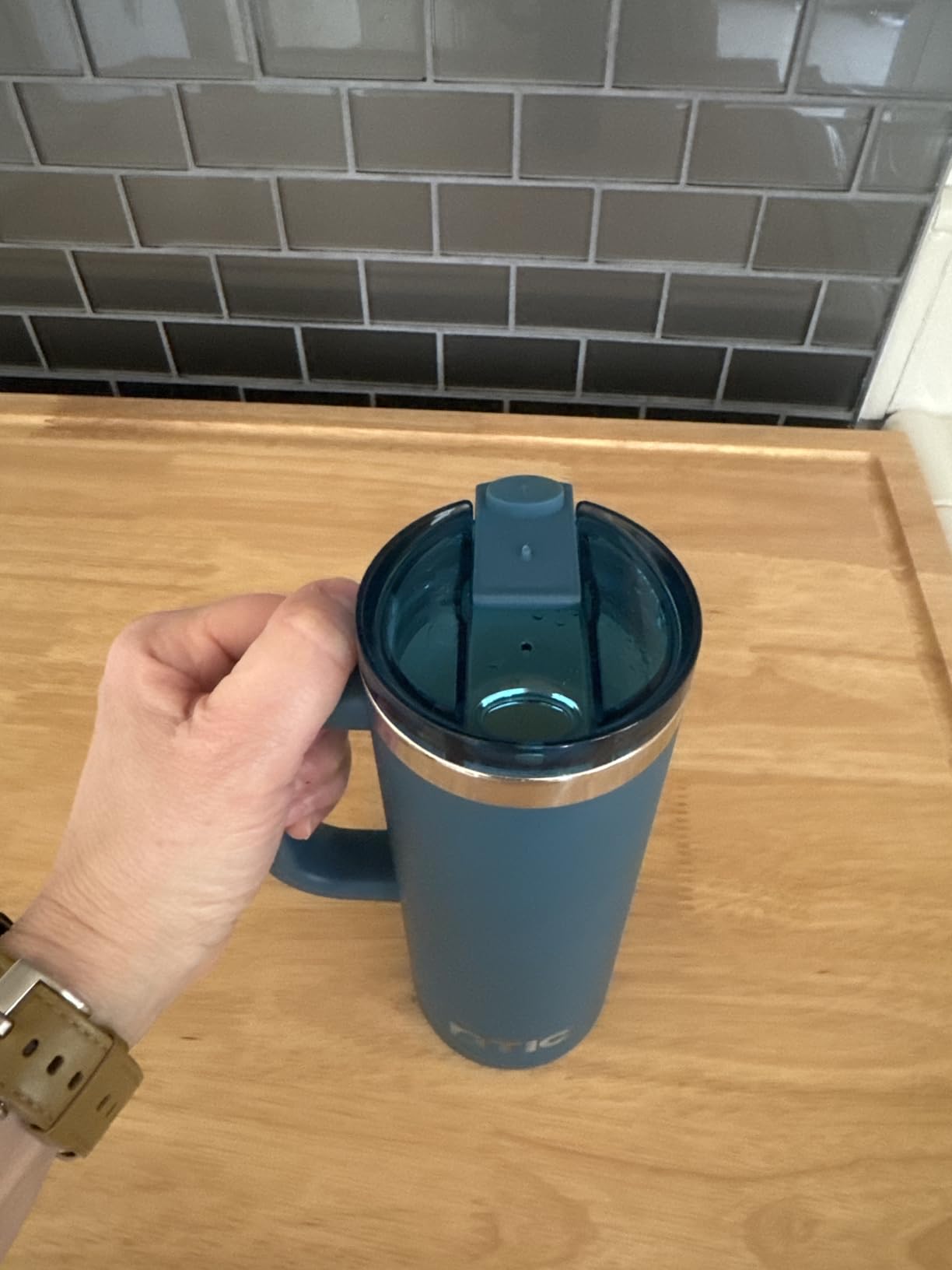 RTIC 20oz Road Trip Travel Mug with Lid and Handle, Ceramic Lined, Insulated, Stainless Steel, Graphite customer photo 2