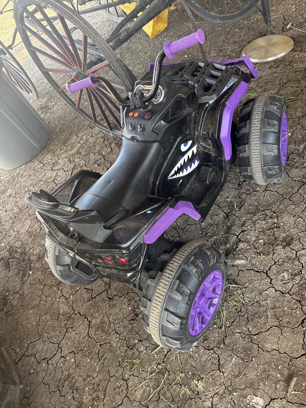 Hikiddo Shark Kids ATV 4 Wheeler, 24V 4WD Electric ATV Ride On Toy for Big Kids, 4X200W Motor, 5.6Mph Max Speed - Black customer photo 2