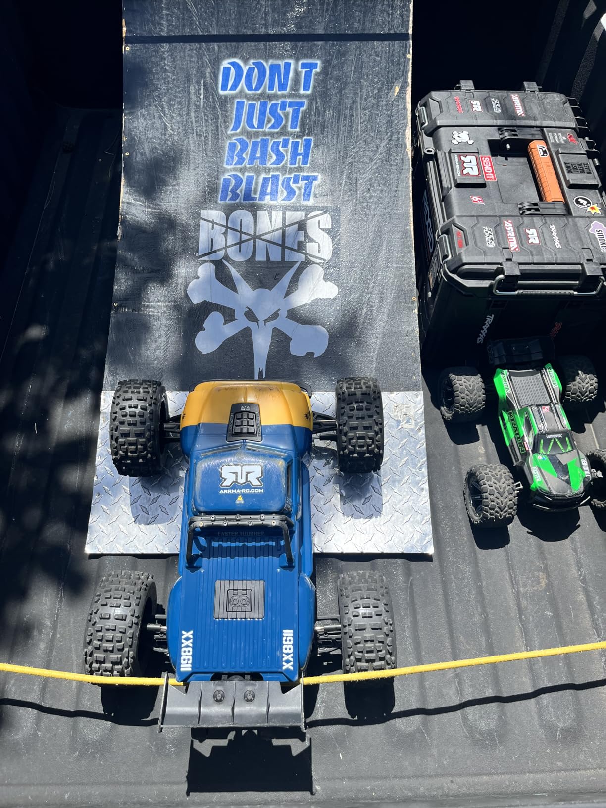ARRMA 1/8 Notorious 4X4 6S BLX Brushless V6 Stunt Truck RTR customer photo 1