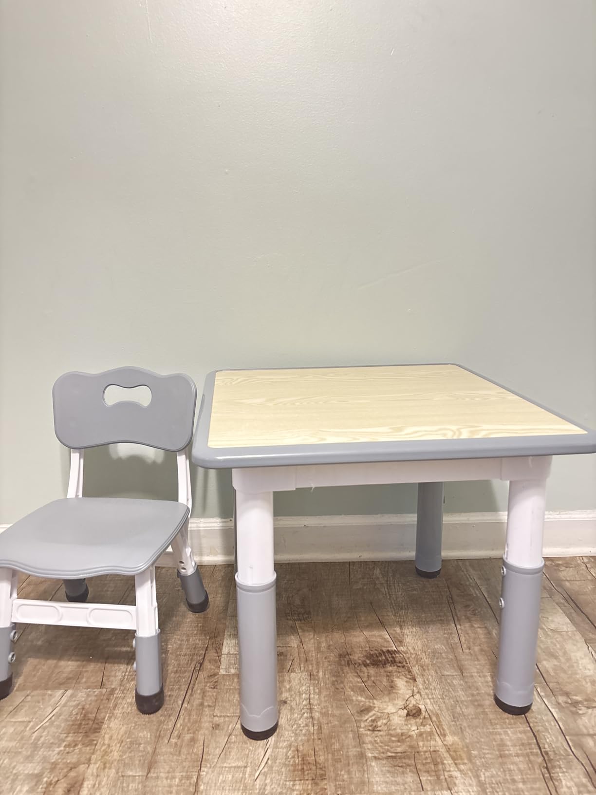 Brelley Kids Table and 2 Chairs Set, Height Adjustable Toddler Desk and Chair Set, Graffiti Desktop, Classroom/Daycare/Home, Children Multi-Activity Table for Ages 3-8 customer photo 1